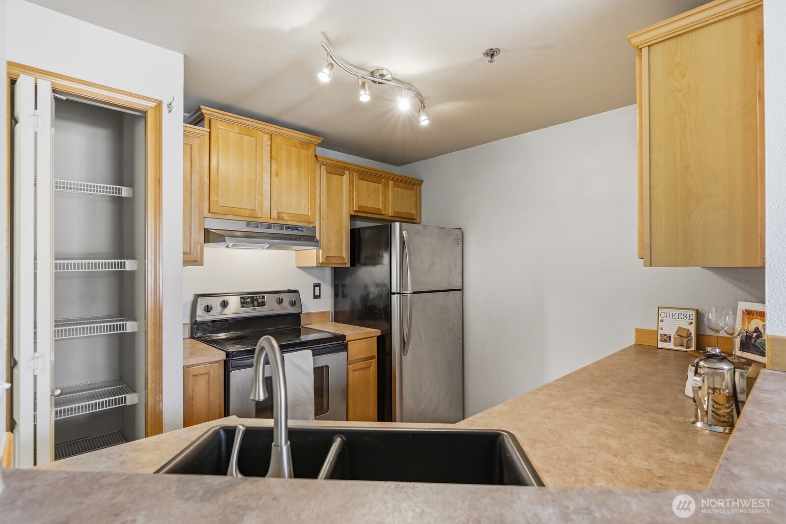 11527 Highway 99 Unit: E-206