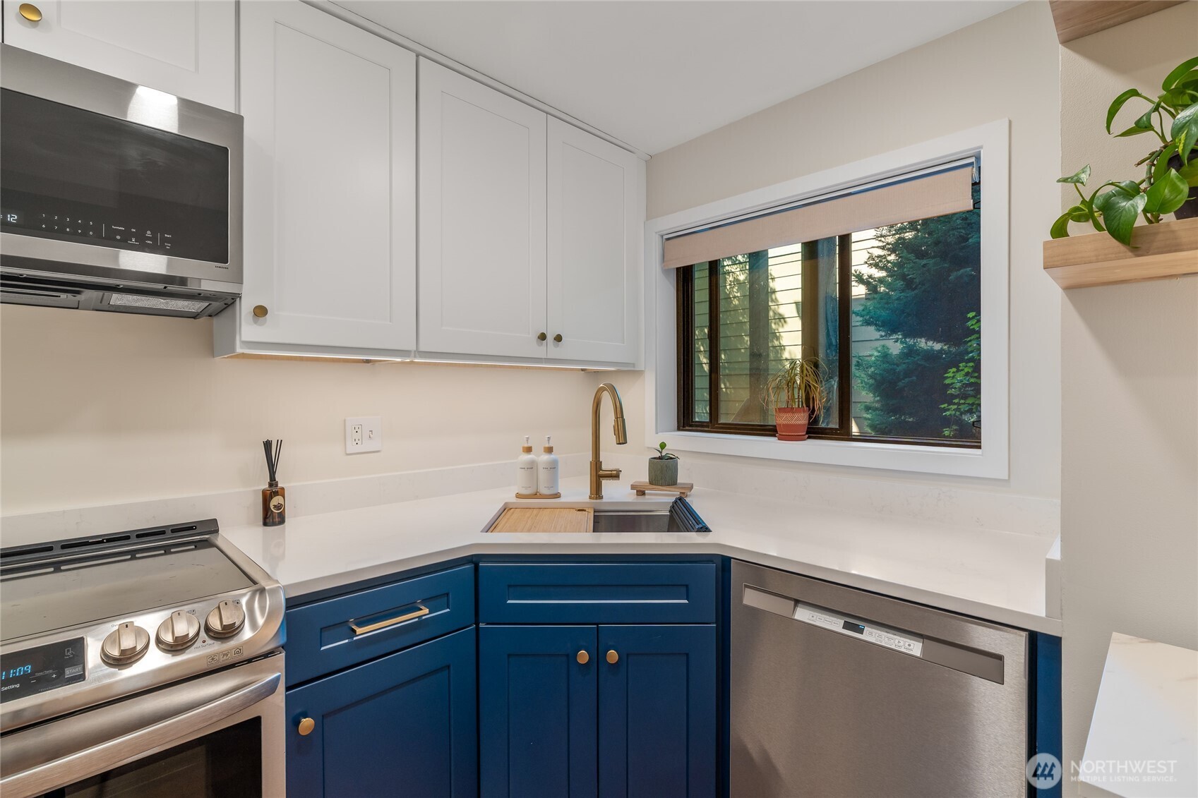 1819 N 107th Street Unit: 104