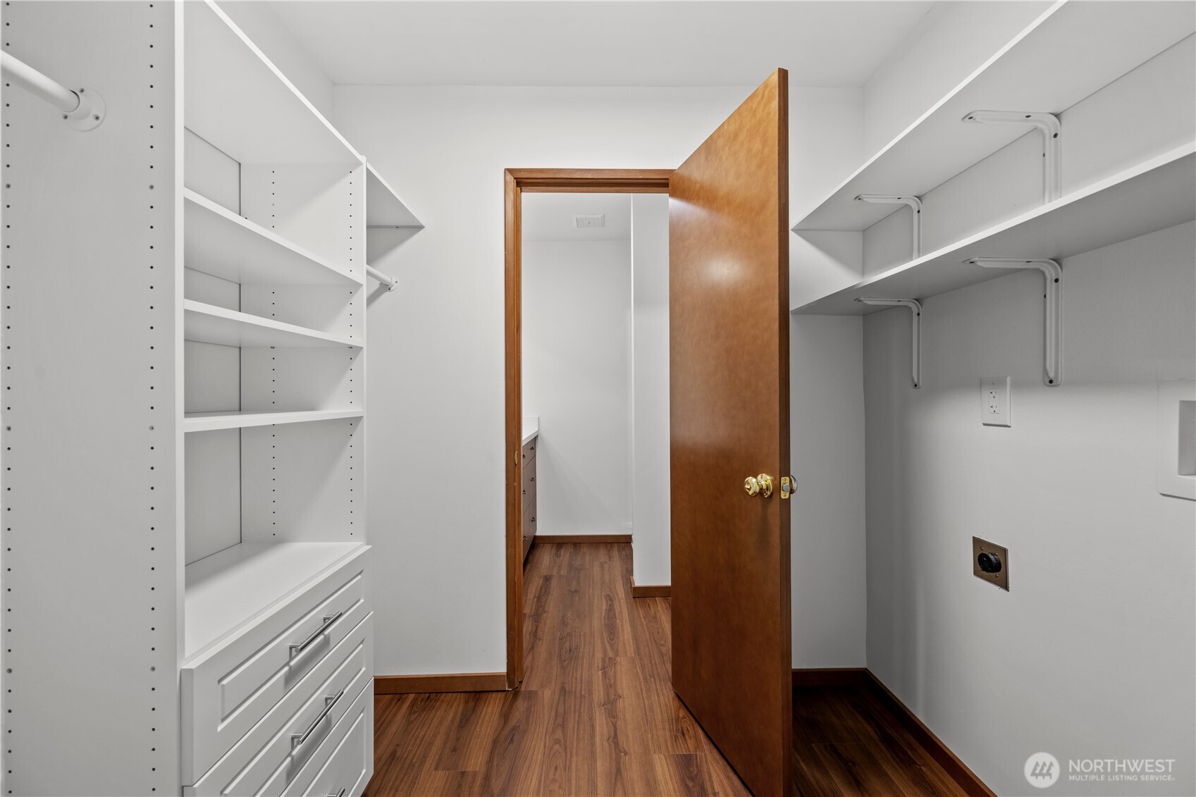 13229 Linden Avenue N Unit: 507B