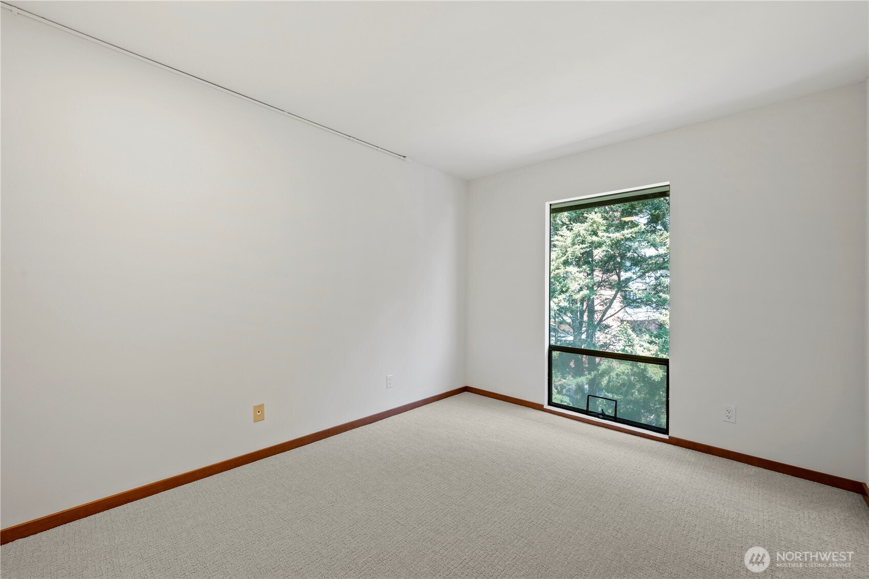 13229 Linden Avenue N Unit: 507B