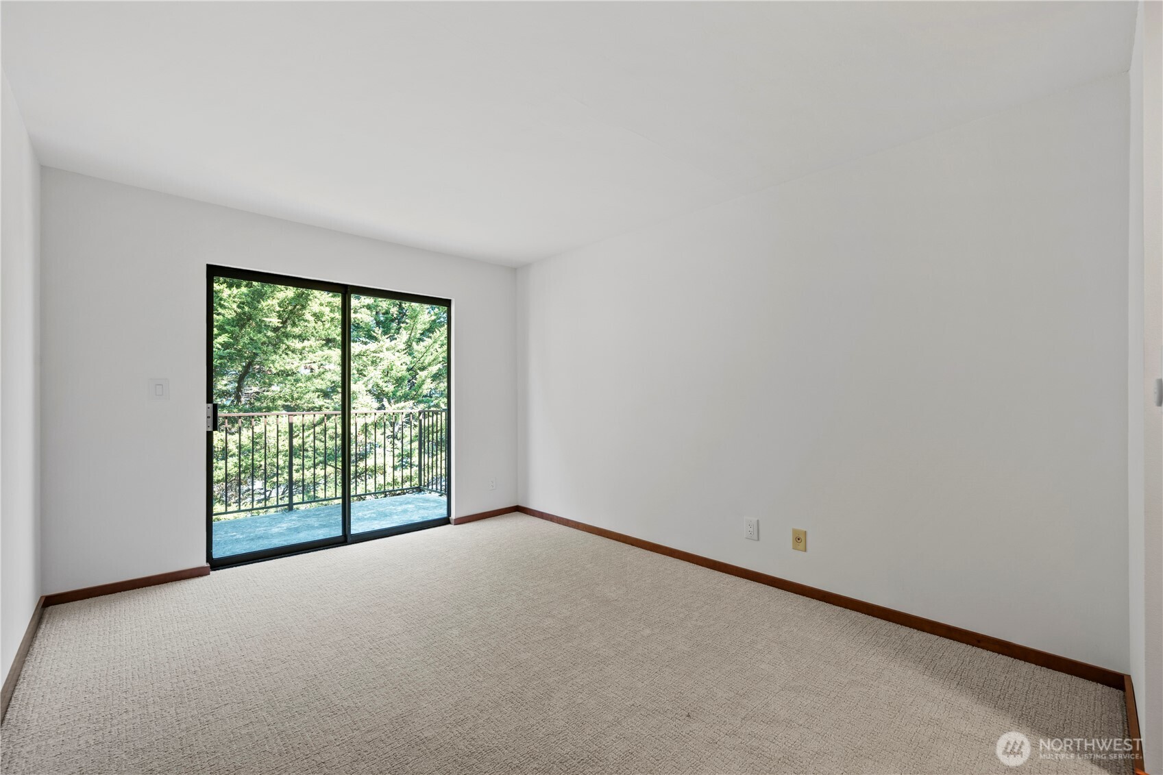 13229 Linden Avenue N Unit: 507B