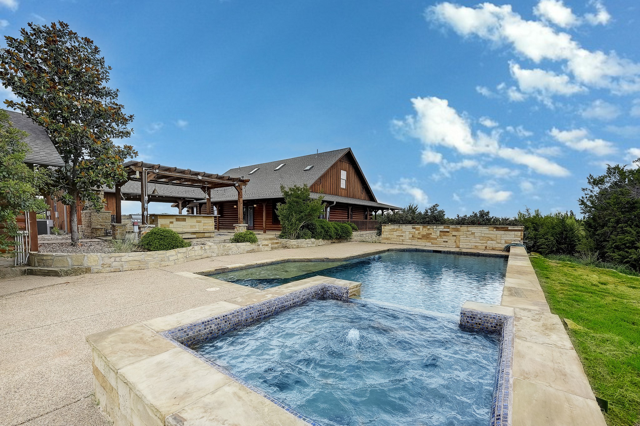 2779 Canyon Wren Loop