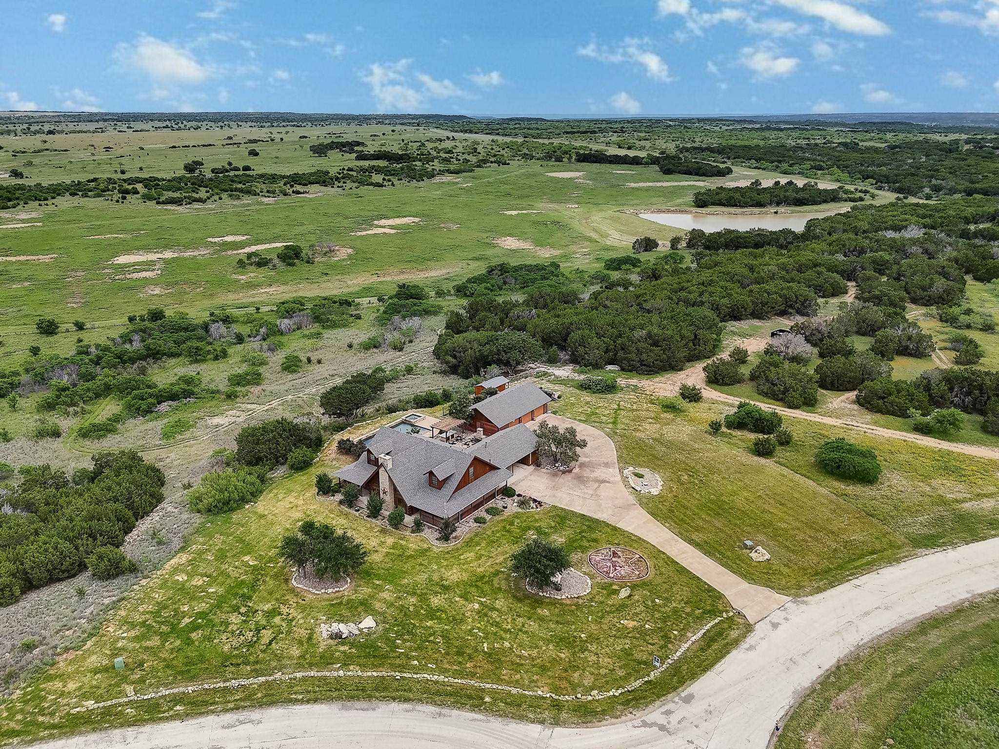 2779 Canyon Wren Loop