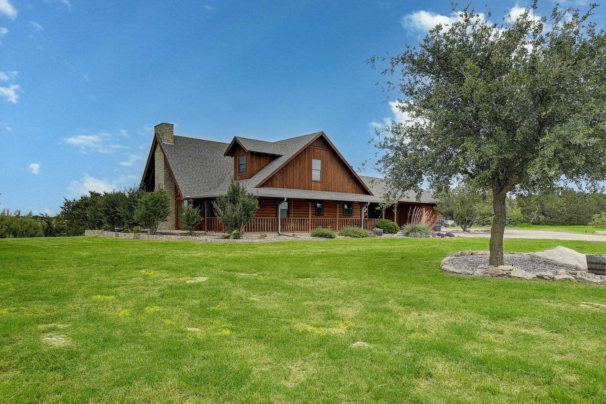 2779 Canyon Wren Loop