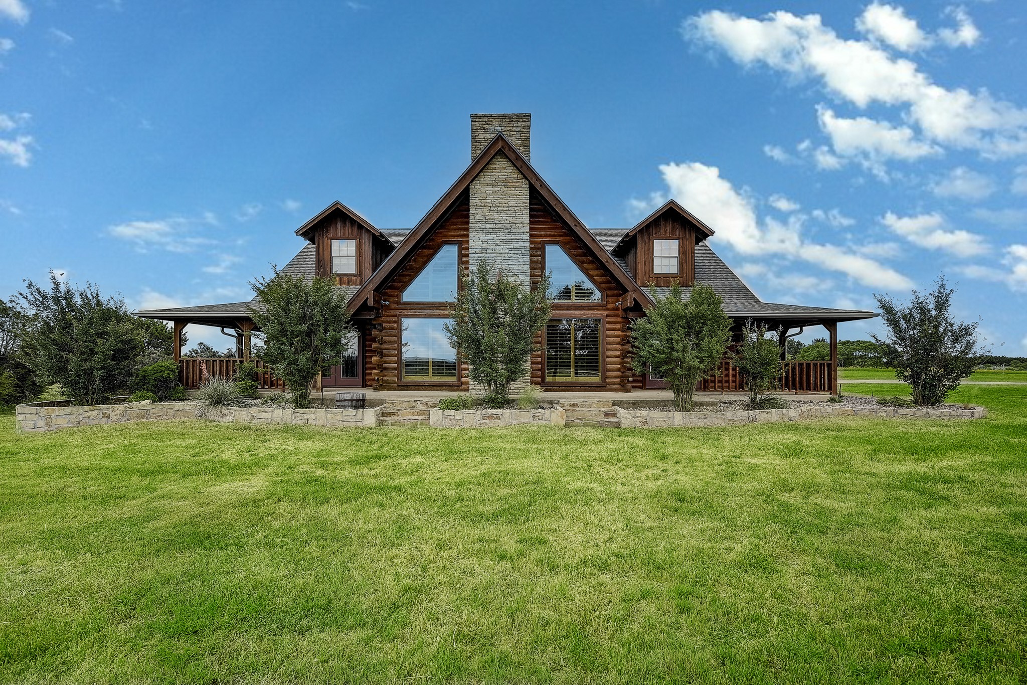 2779 Canyon Wren Loop