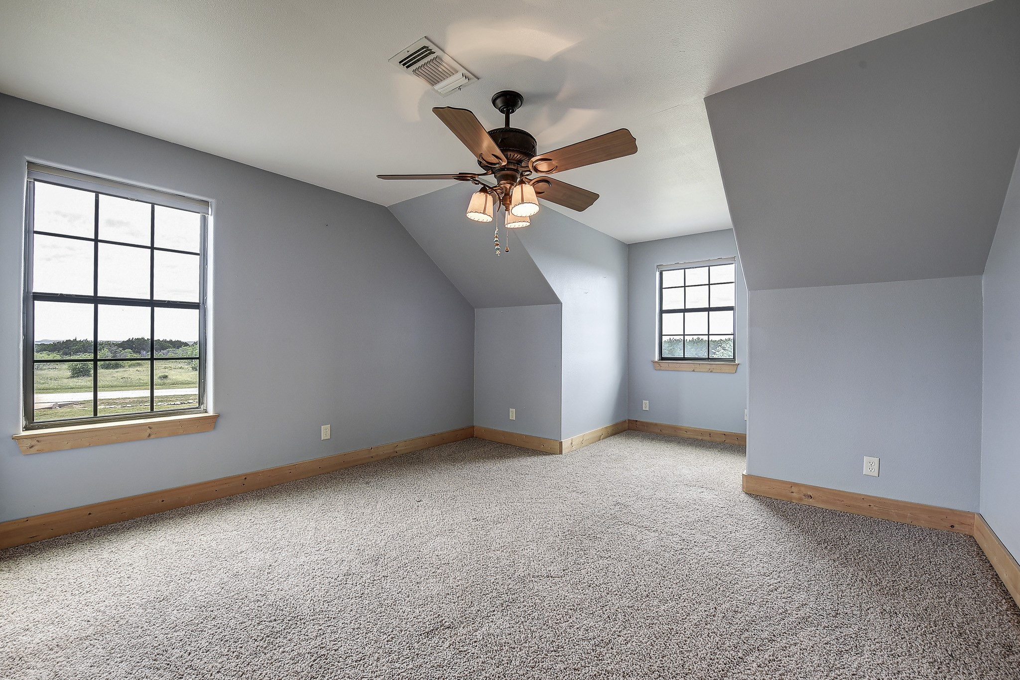 2779 Canyon Wren Loop