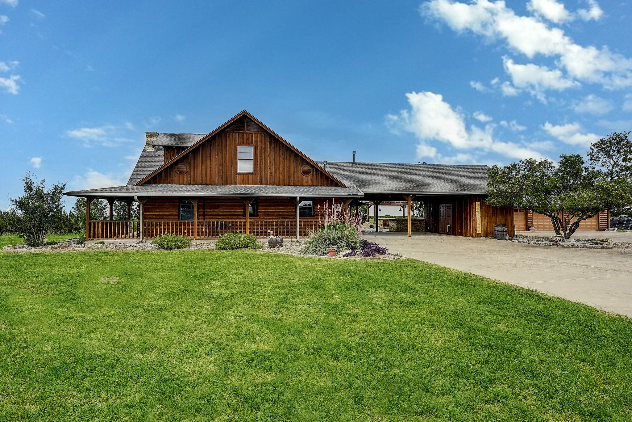 2779 Canyon Wren Loop