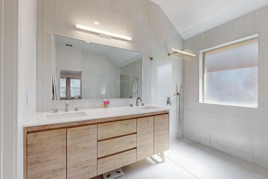 15221 Ringneck Street