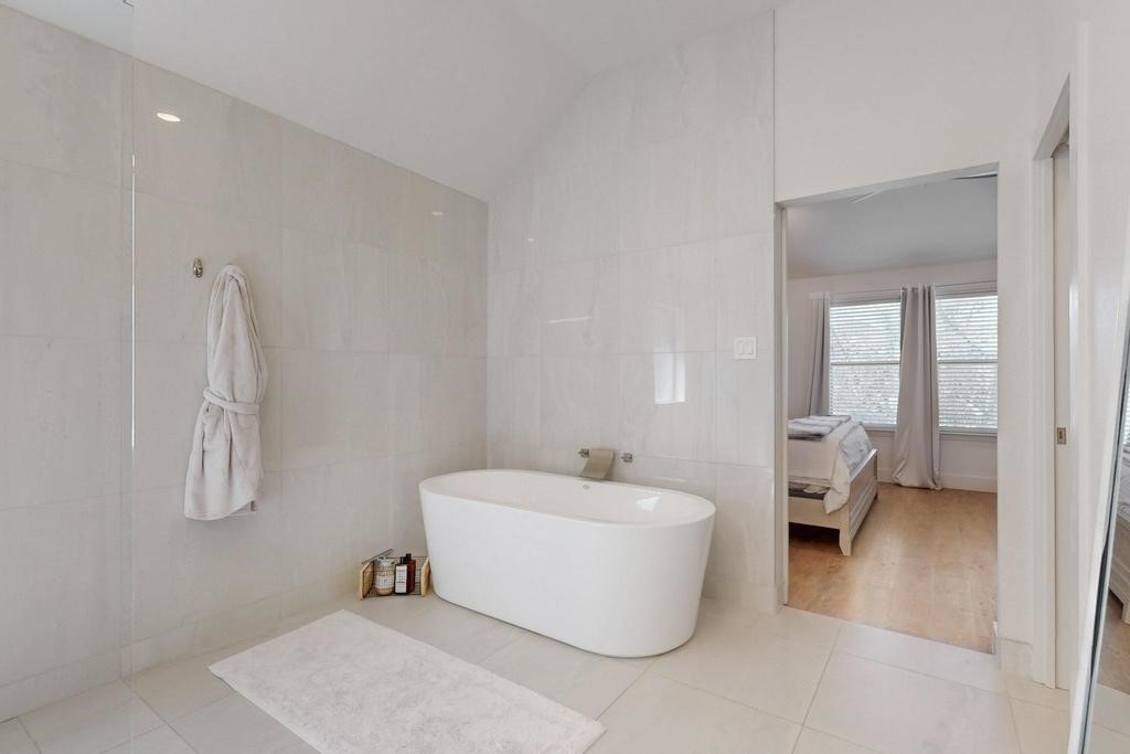 15221 Ringneck Street