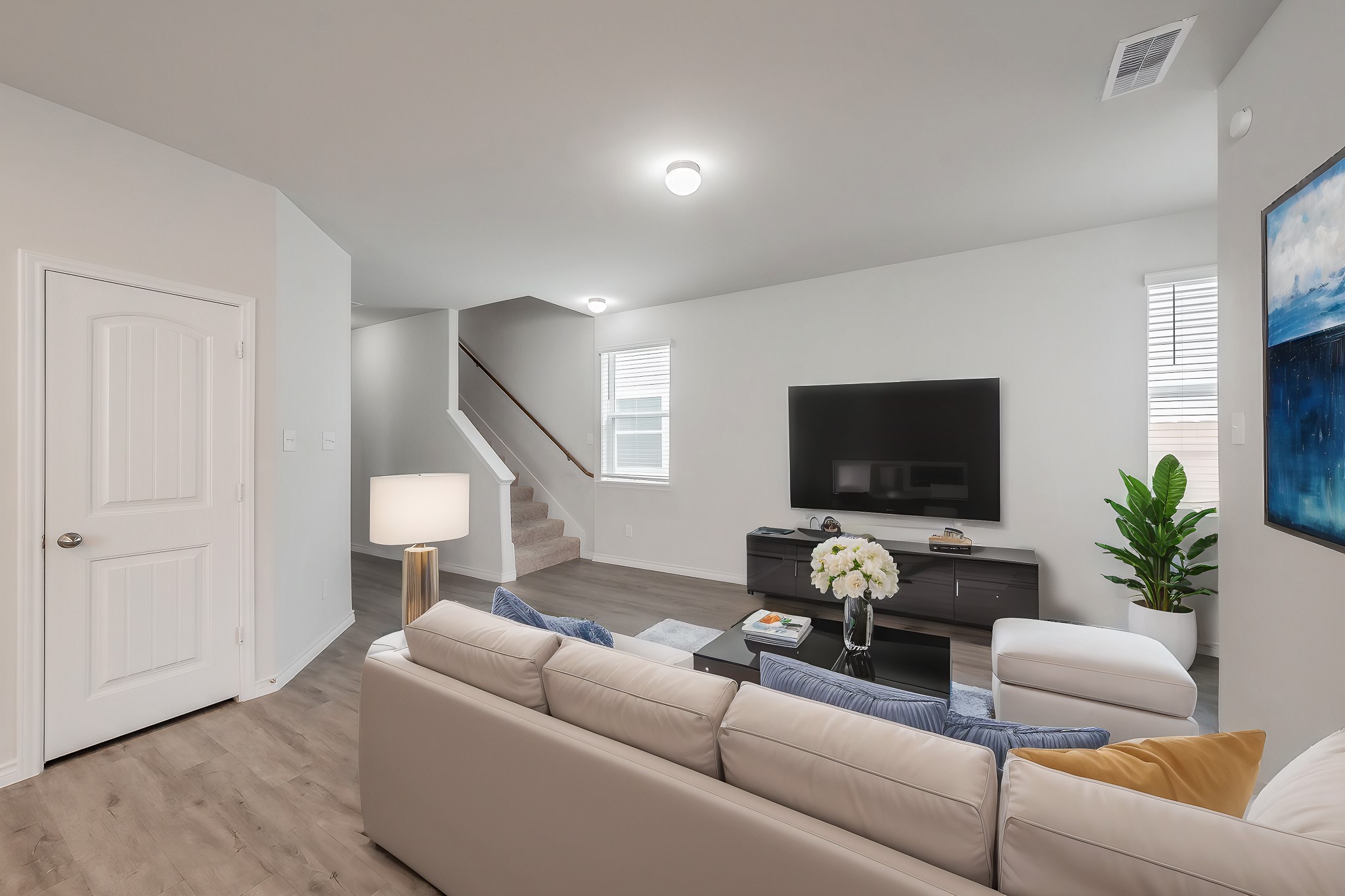 5640 Shore Point Trail