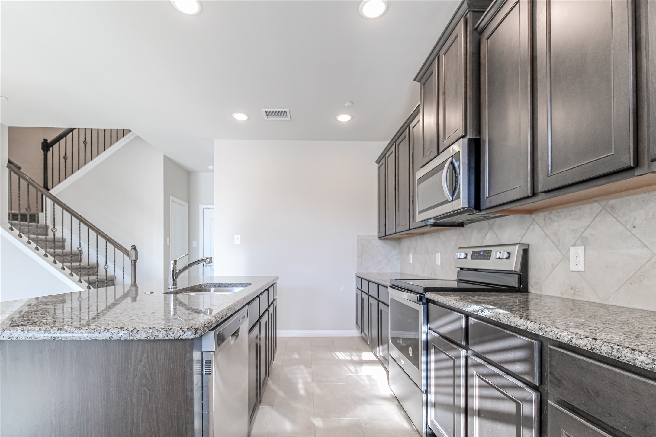 2328 Greystone Drive