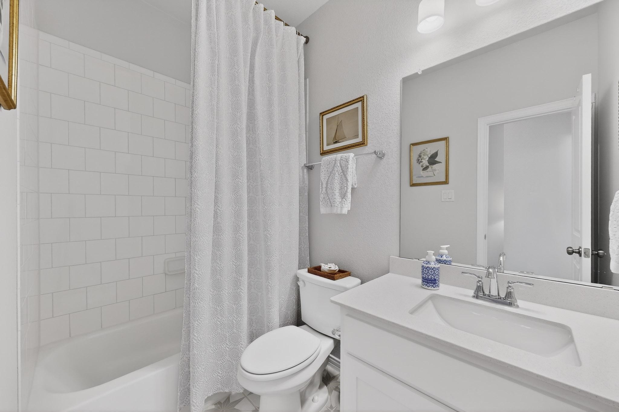 207 Buffalo Boulevard