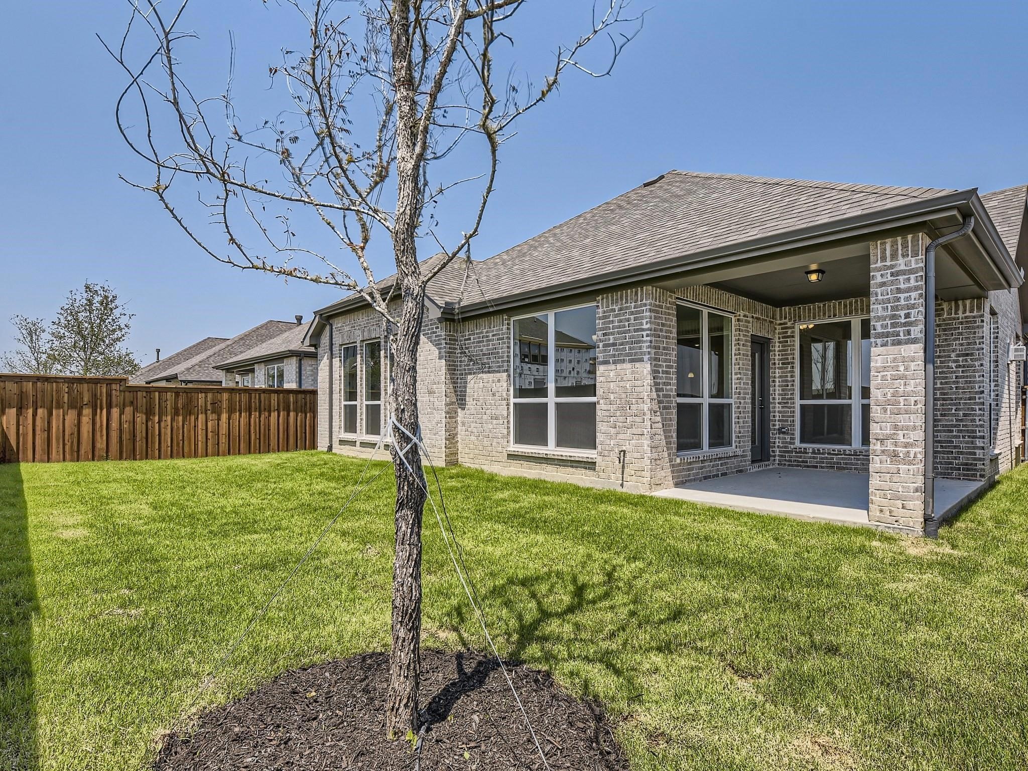 207 Buffalo Boulevard