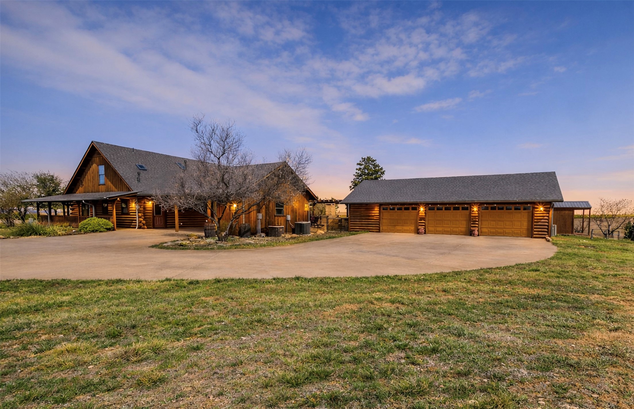 2779 Canyon Wren Loop