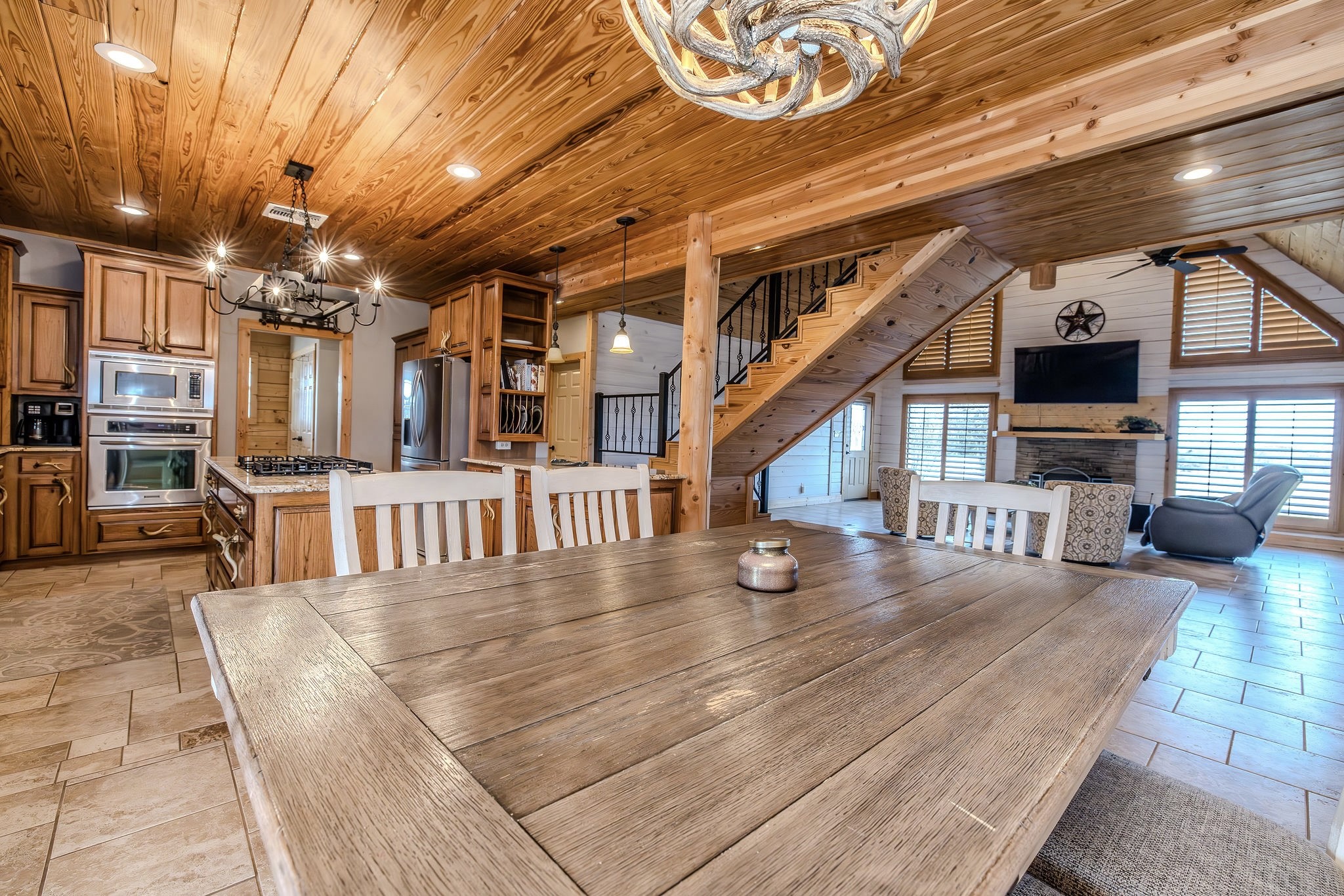 2779 Canyon Wren Loop