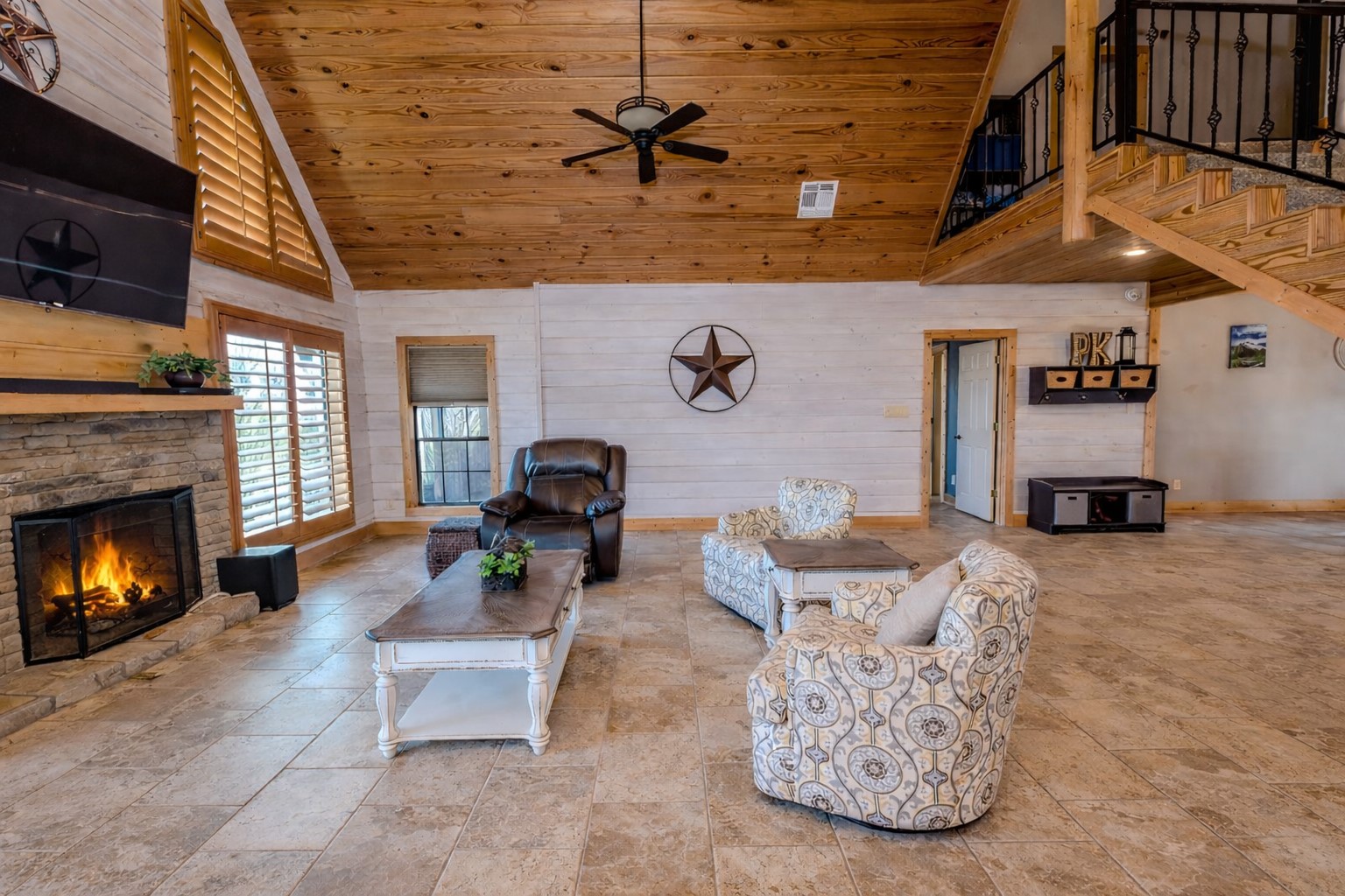 2779 Canyon Wren Loop