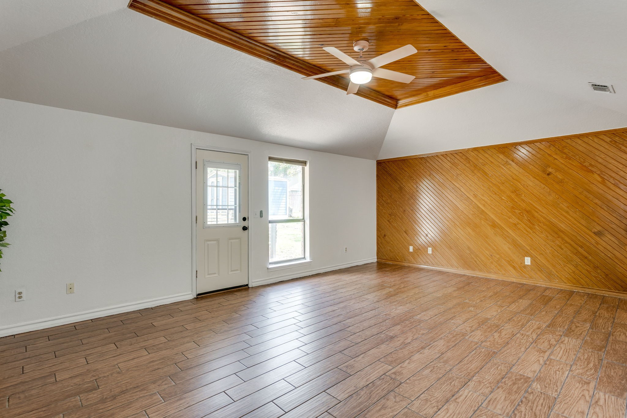 706 Holly Hill Road