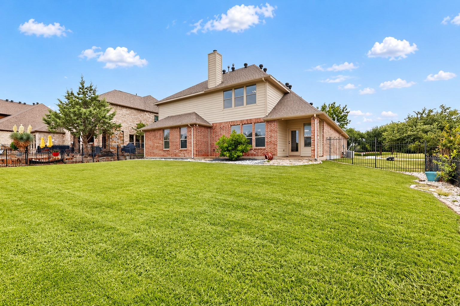 6012 The Resort Boulevard