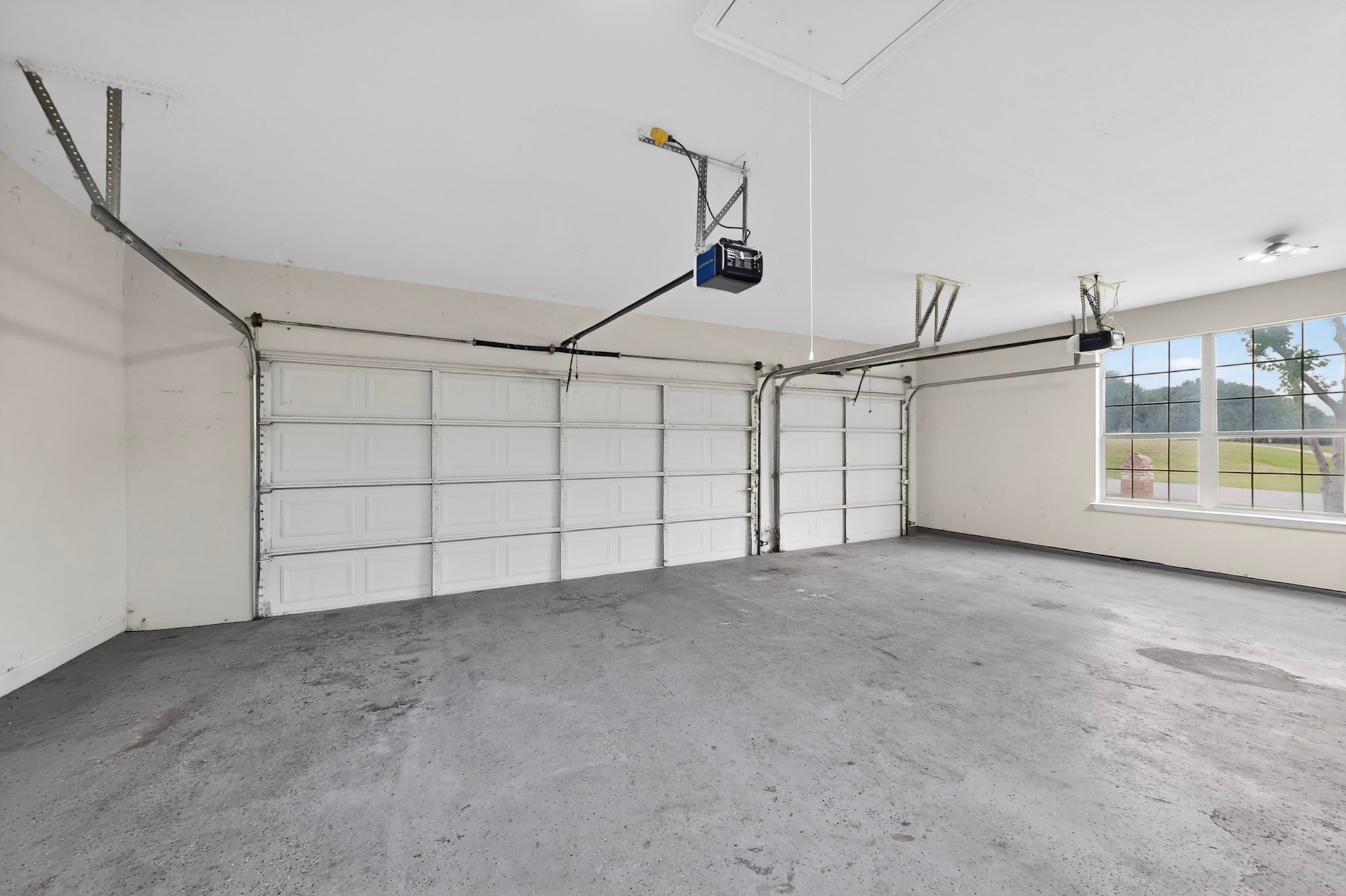 6012 The Resort Boulevard