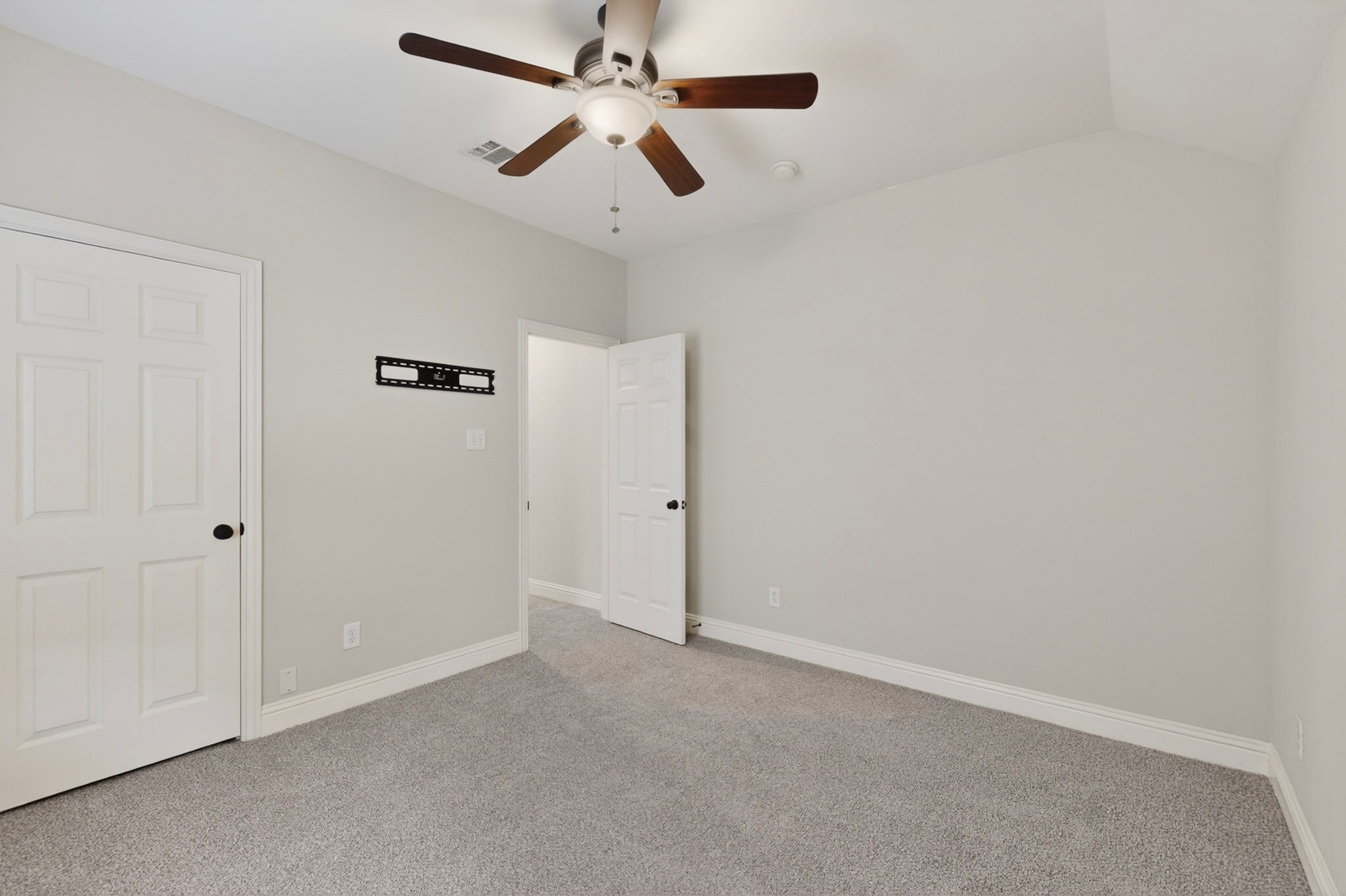 6012 The Resort Boulevard