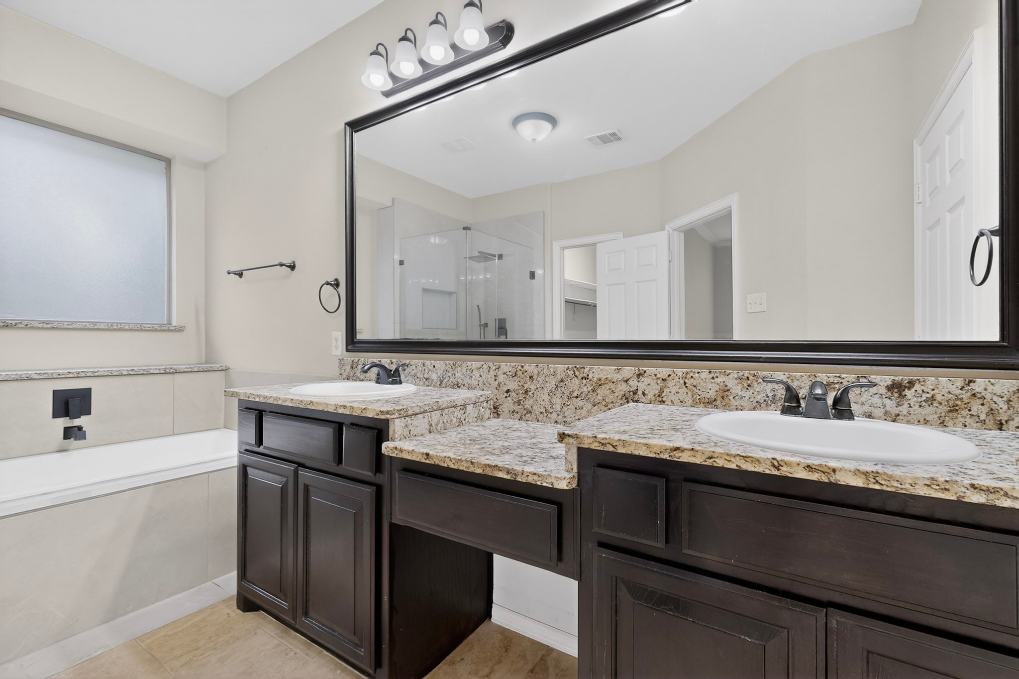 6012 The Resort Boulevard