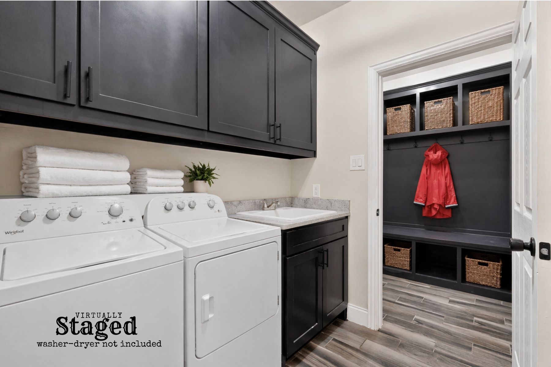 6012 The Resort Boulevard