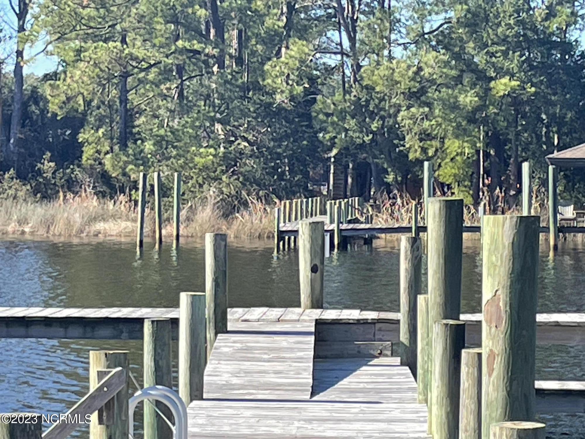 205 74 Jonaquins Drive