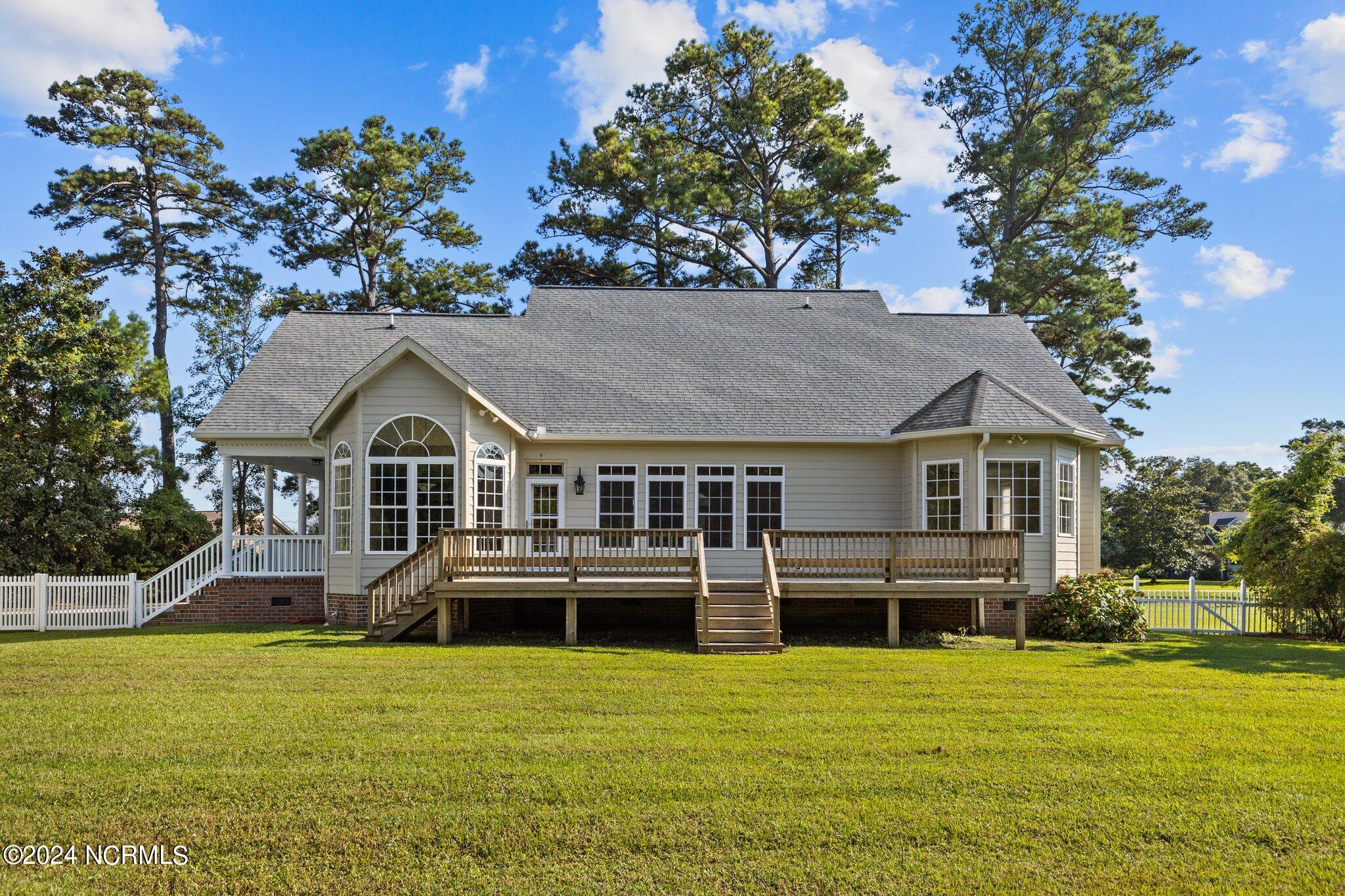 161 Howland Parkway
