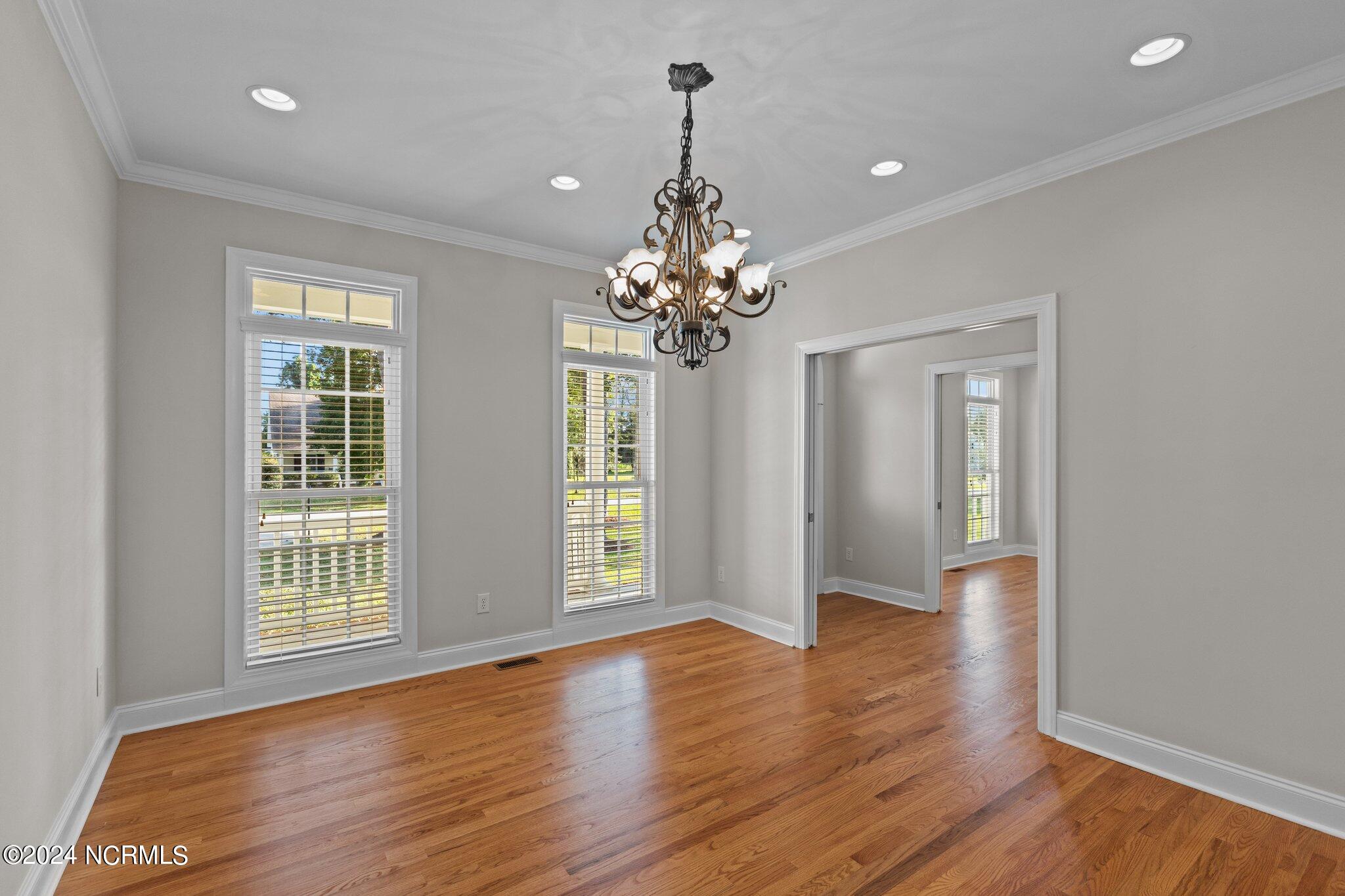 161 Howland Parkway