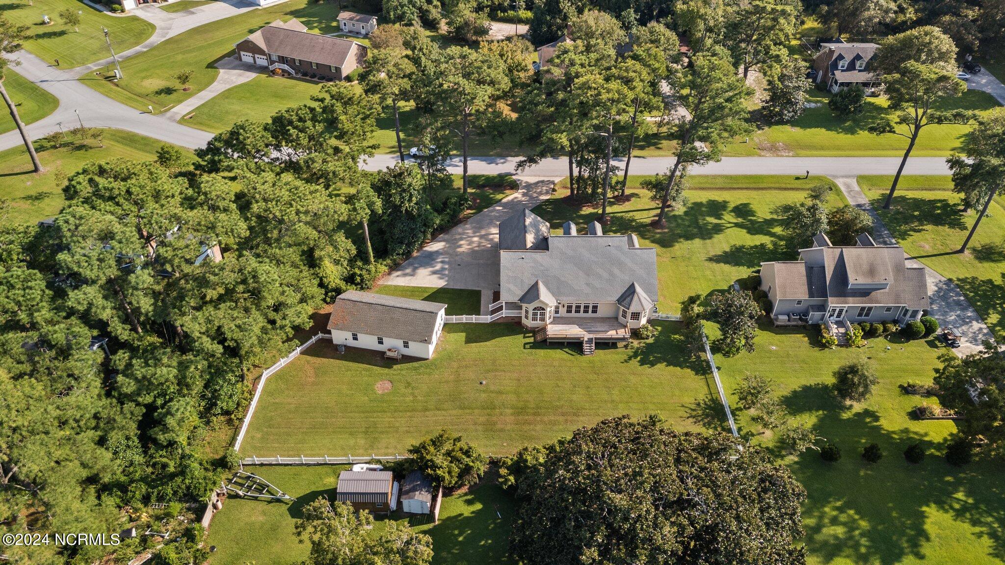 161 Howland Parkway