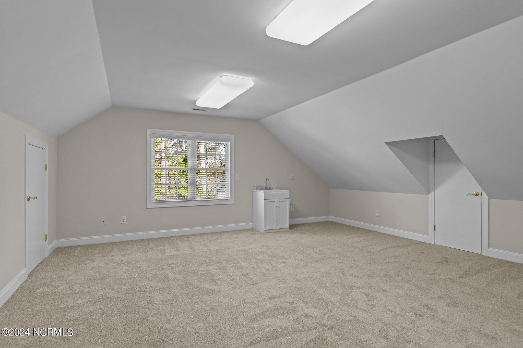 161 Howland Parkway