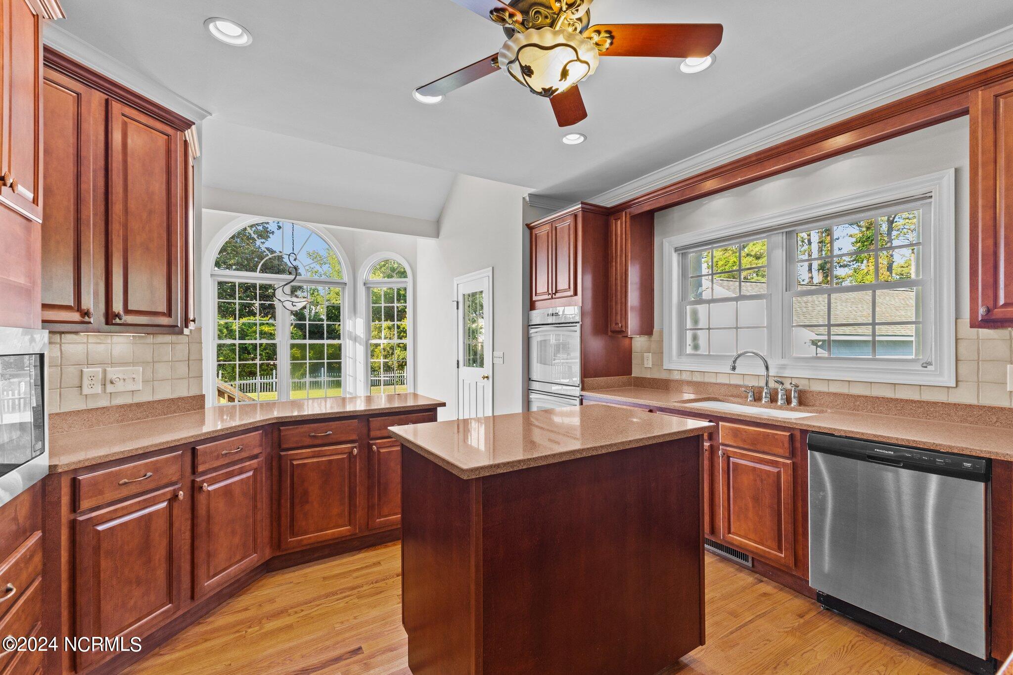 161 Howland Parkway