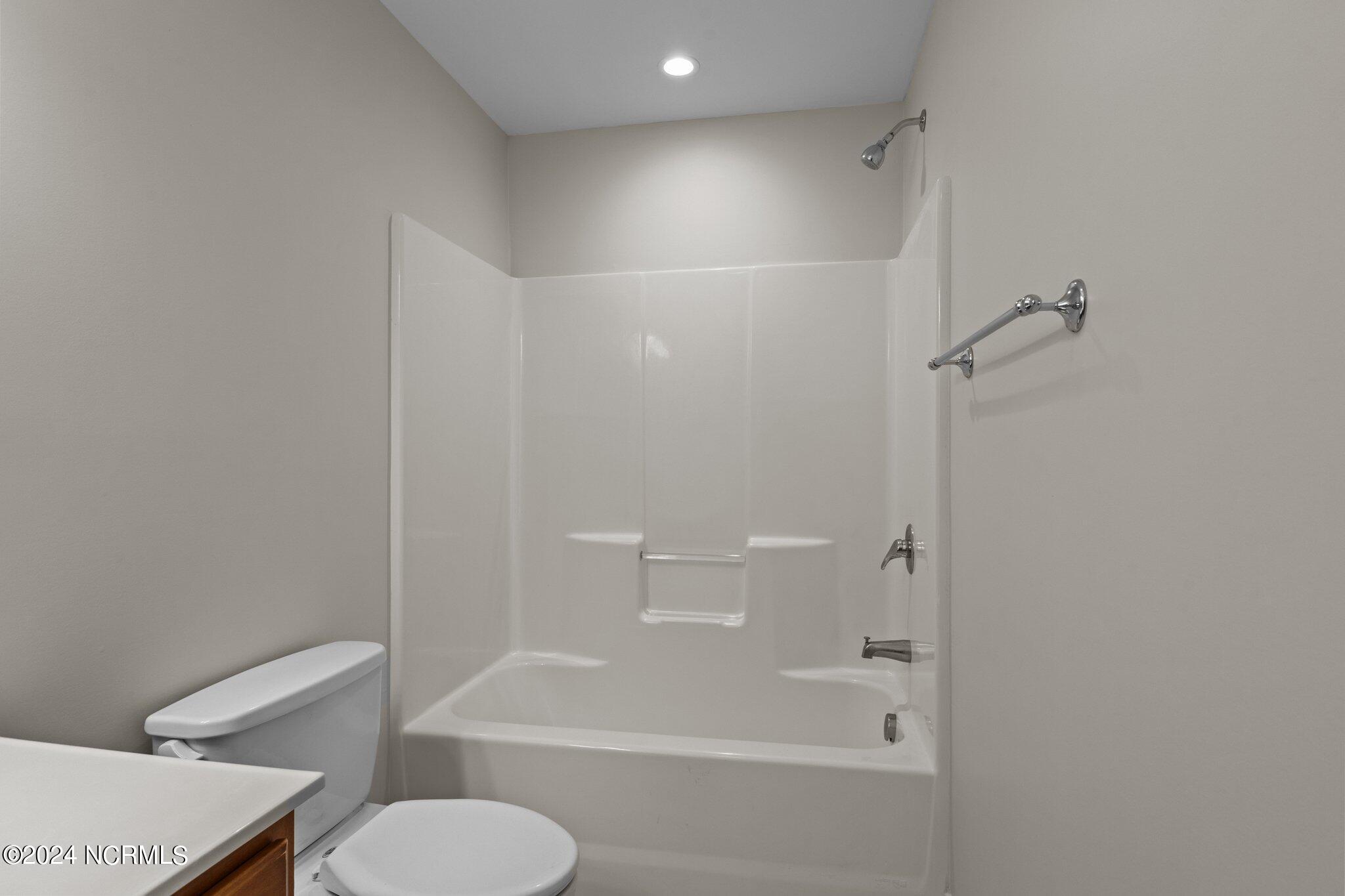 161 Howland Parkway