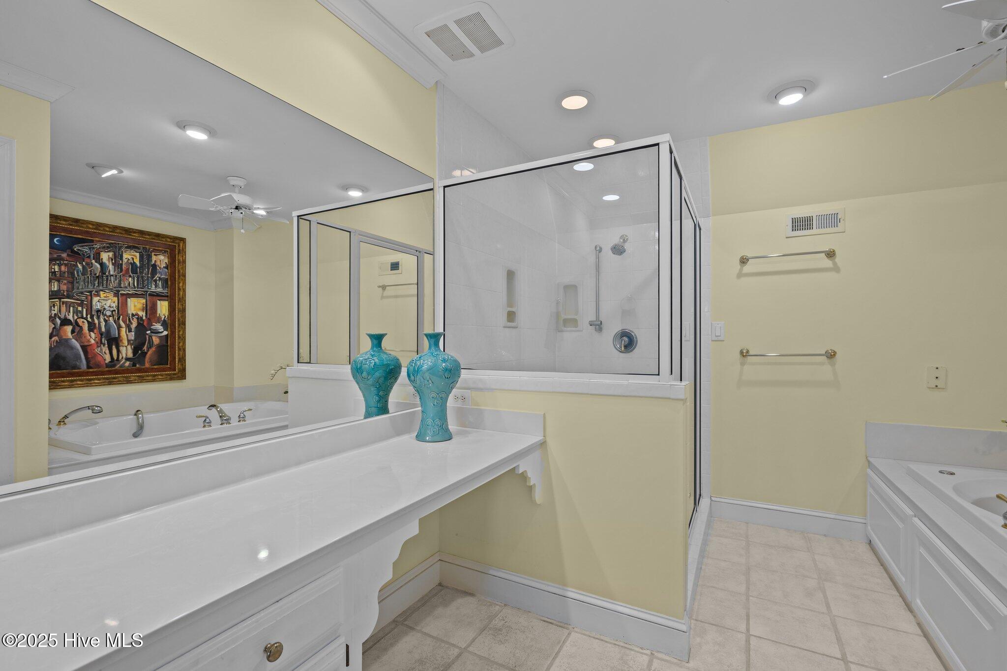 125 Hatteras Court