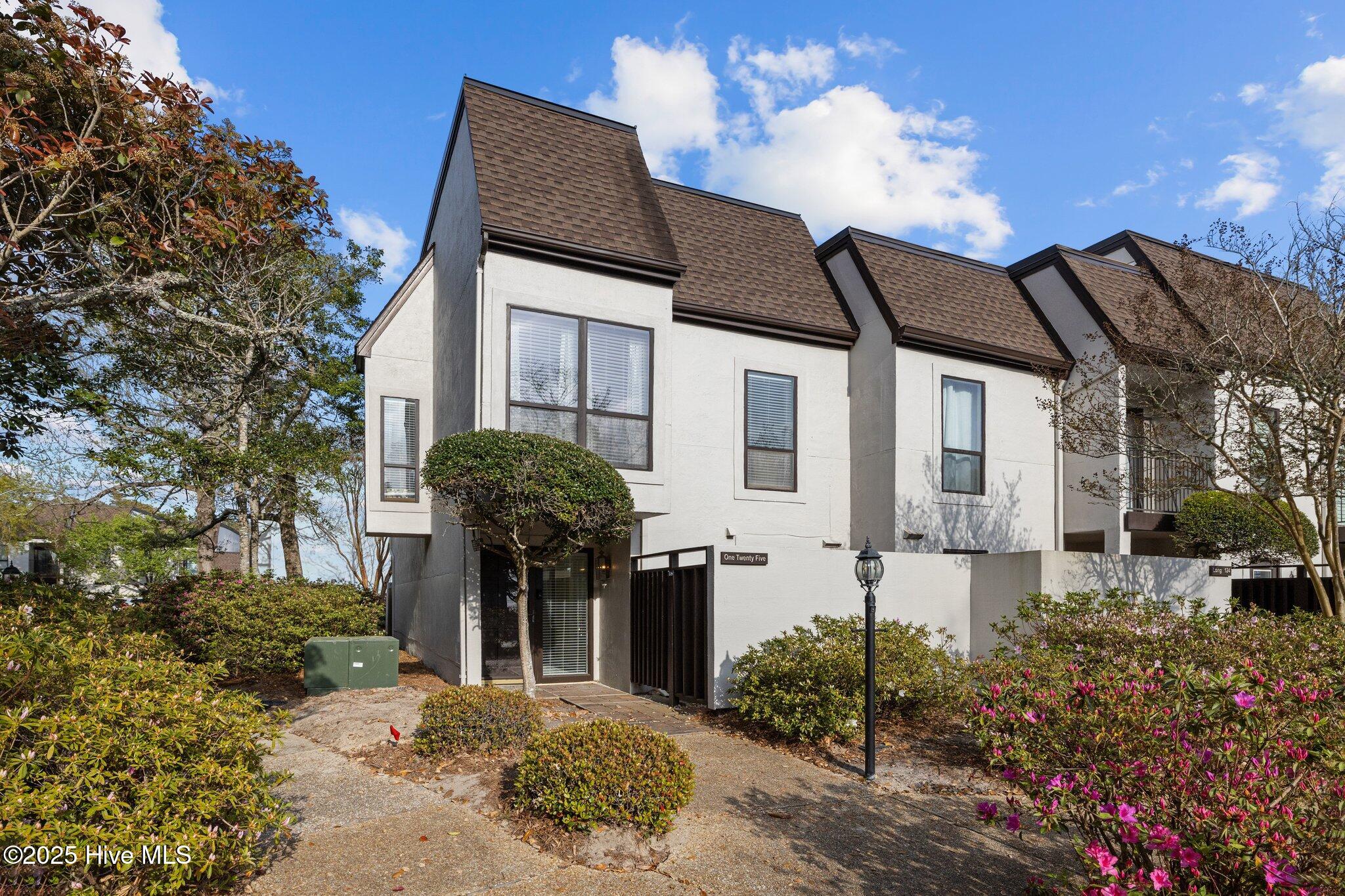 125 Hatteras Court