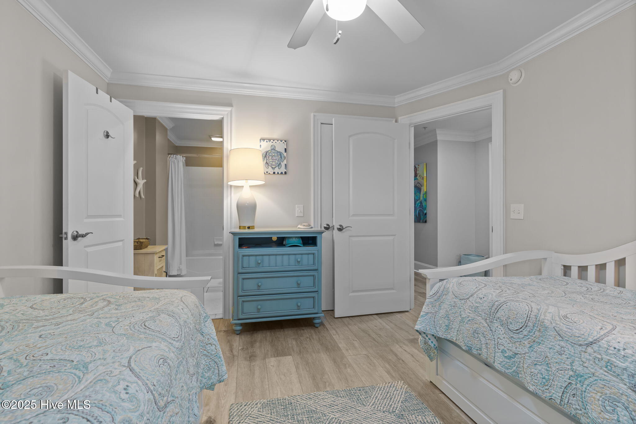 4425 Arendell Street, 105 & Slip #38