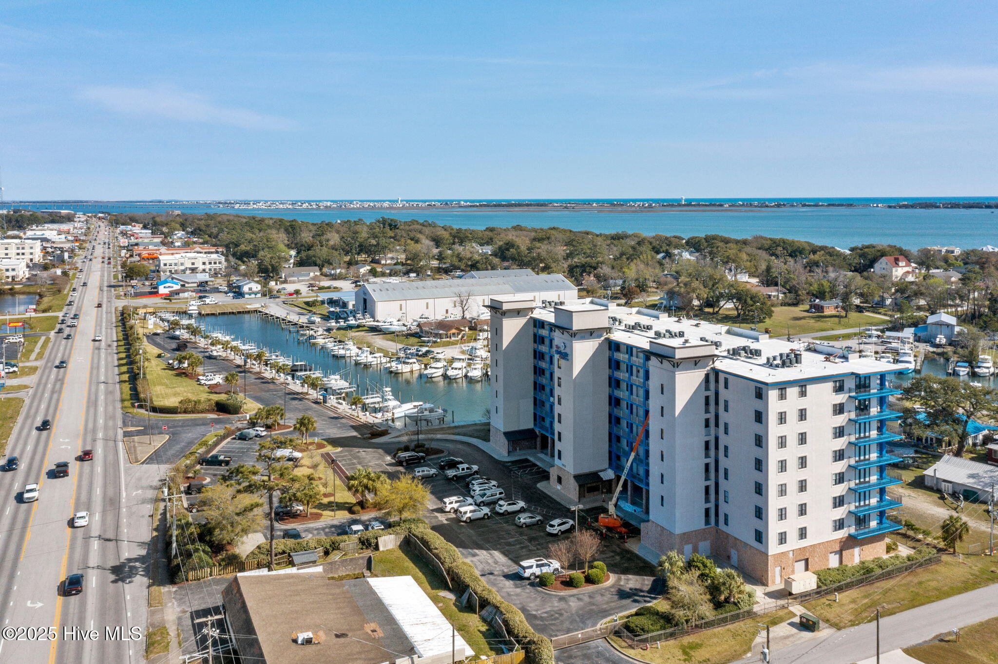 4425 Arendell Street, 105 & Slip #38