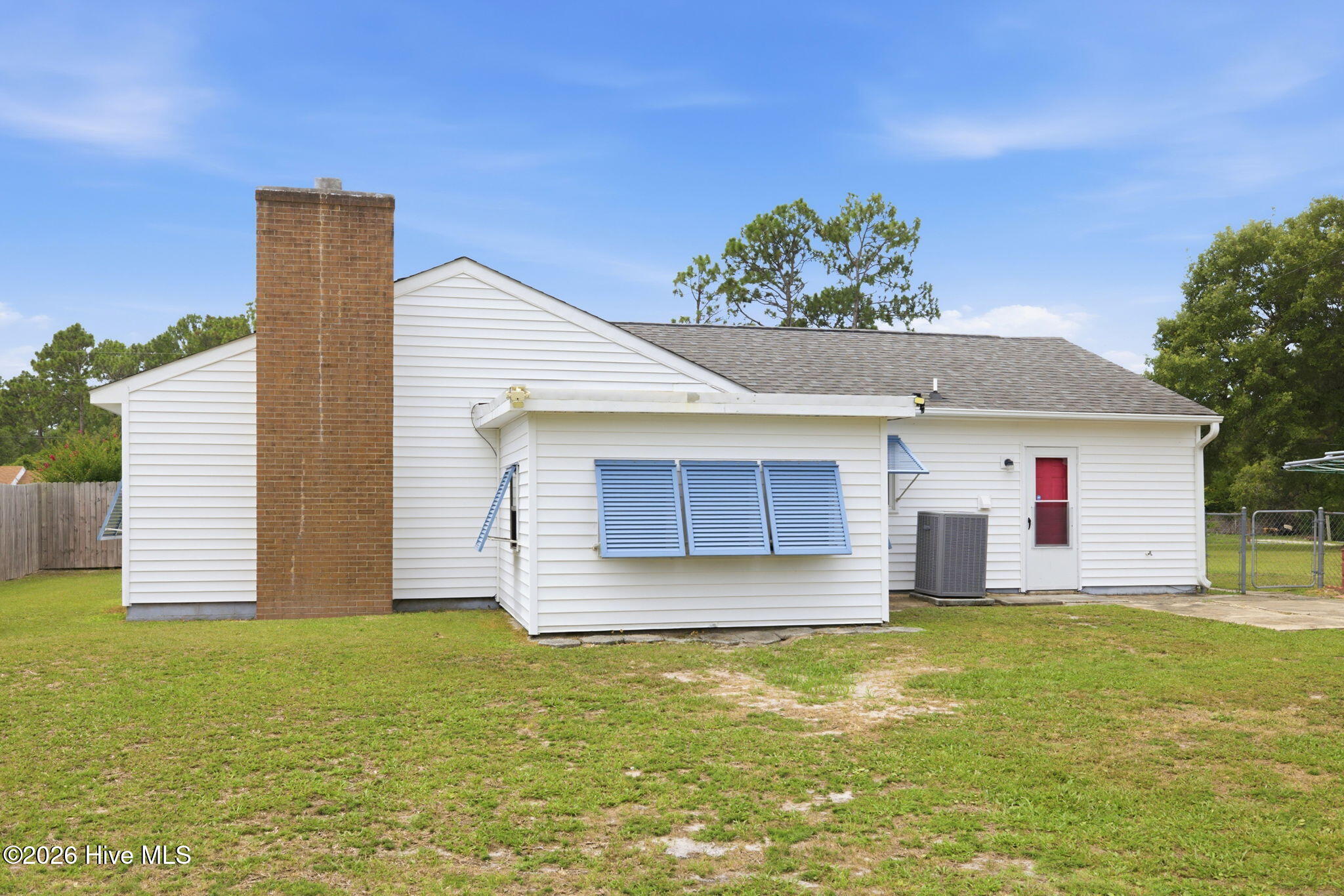 712 James Drive