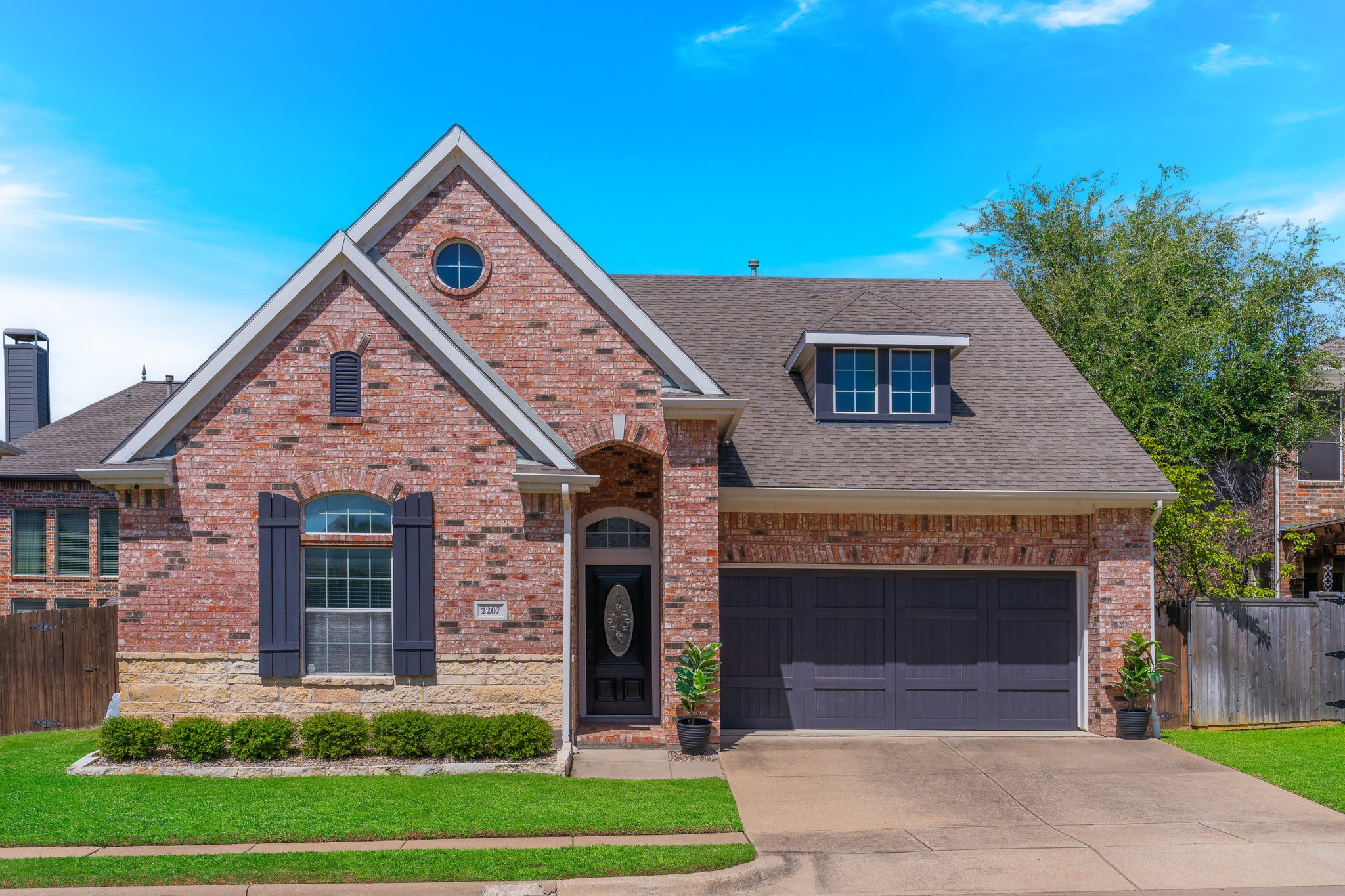 2207 Eagles Nest Drive