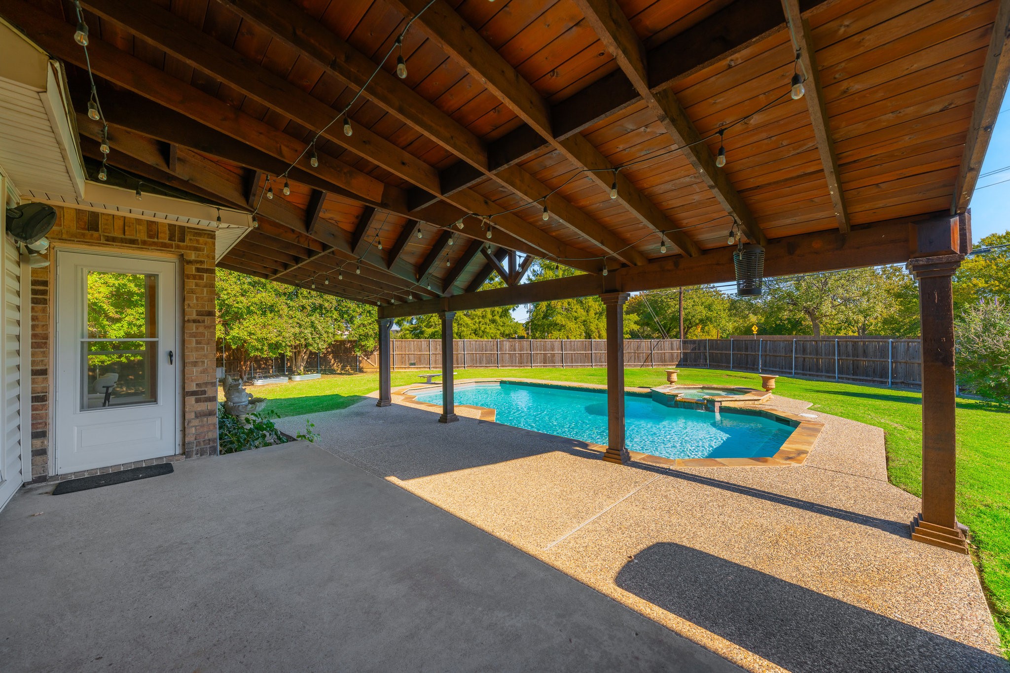 1923 Little Fawn Court