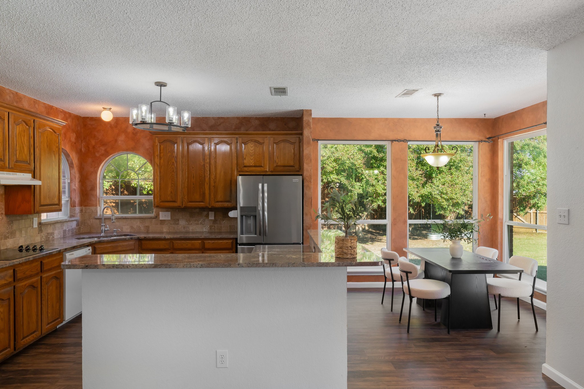 1923 Little Fawn Court