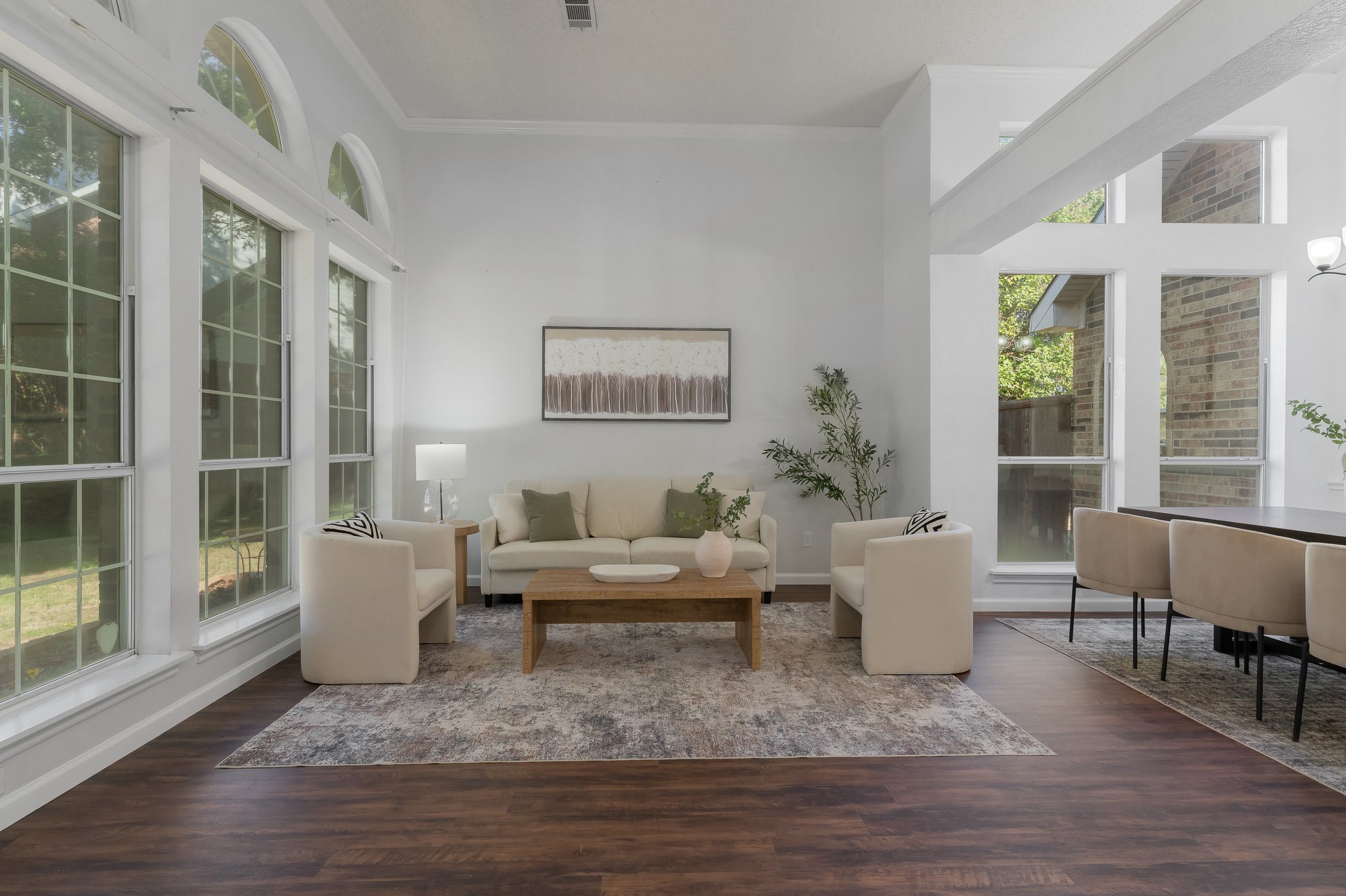 1923 Little Fawn Court