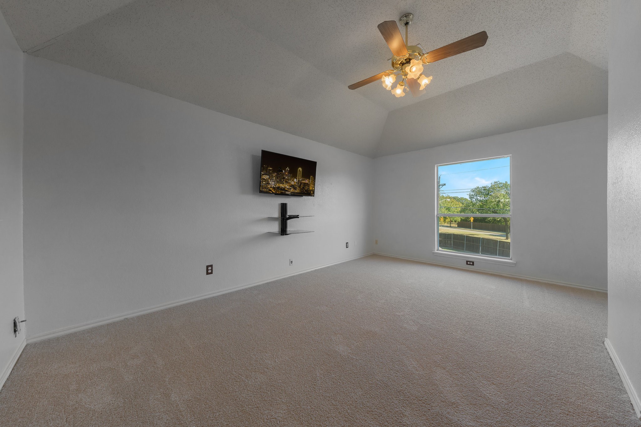 1923 Little Fawn Court