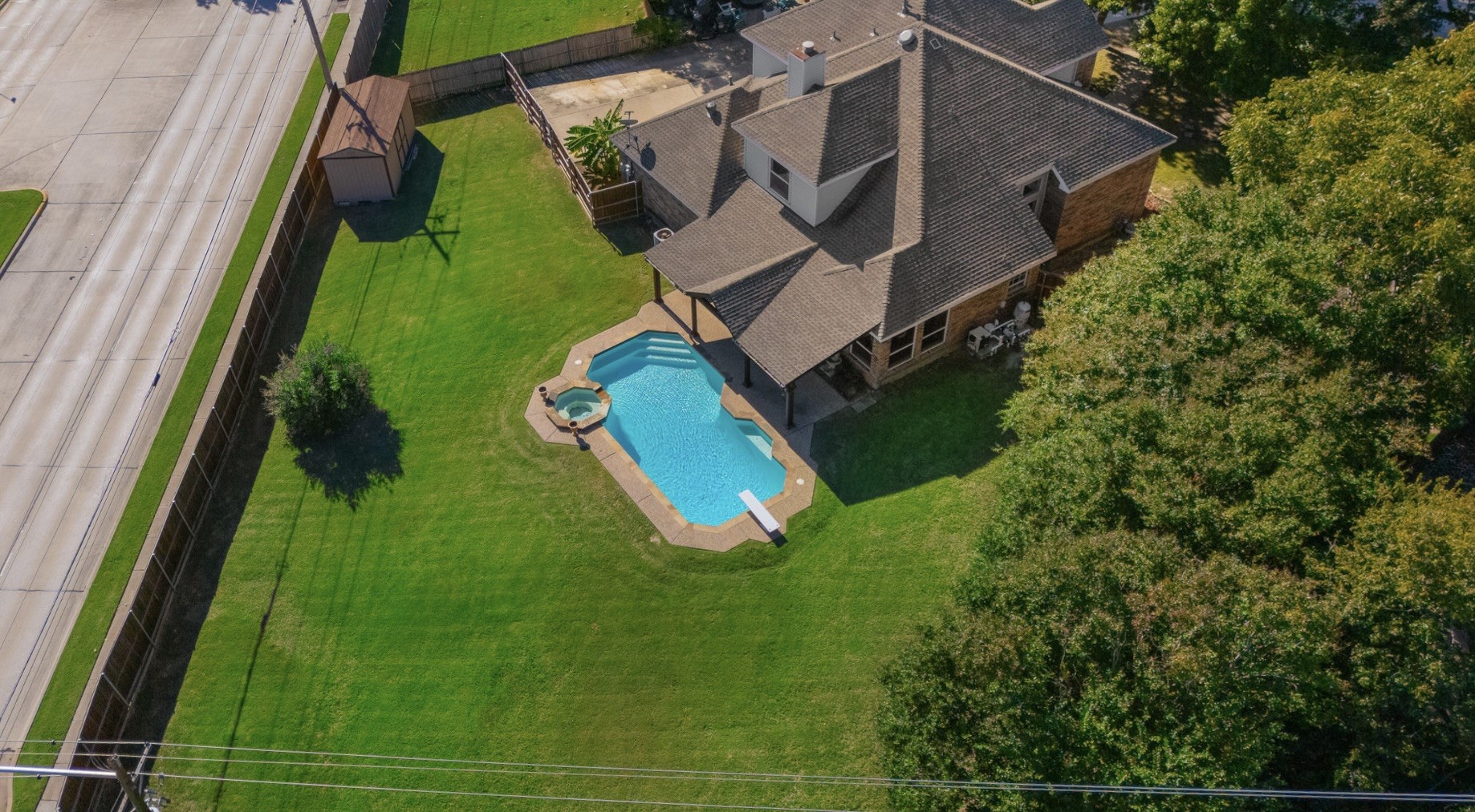 1923 Little Fawn Court