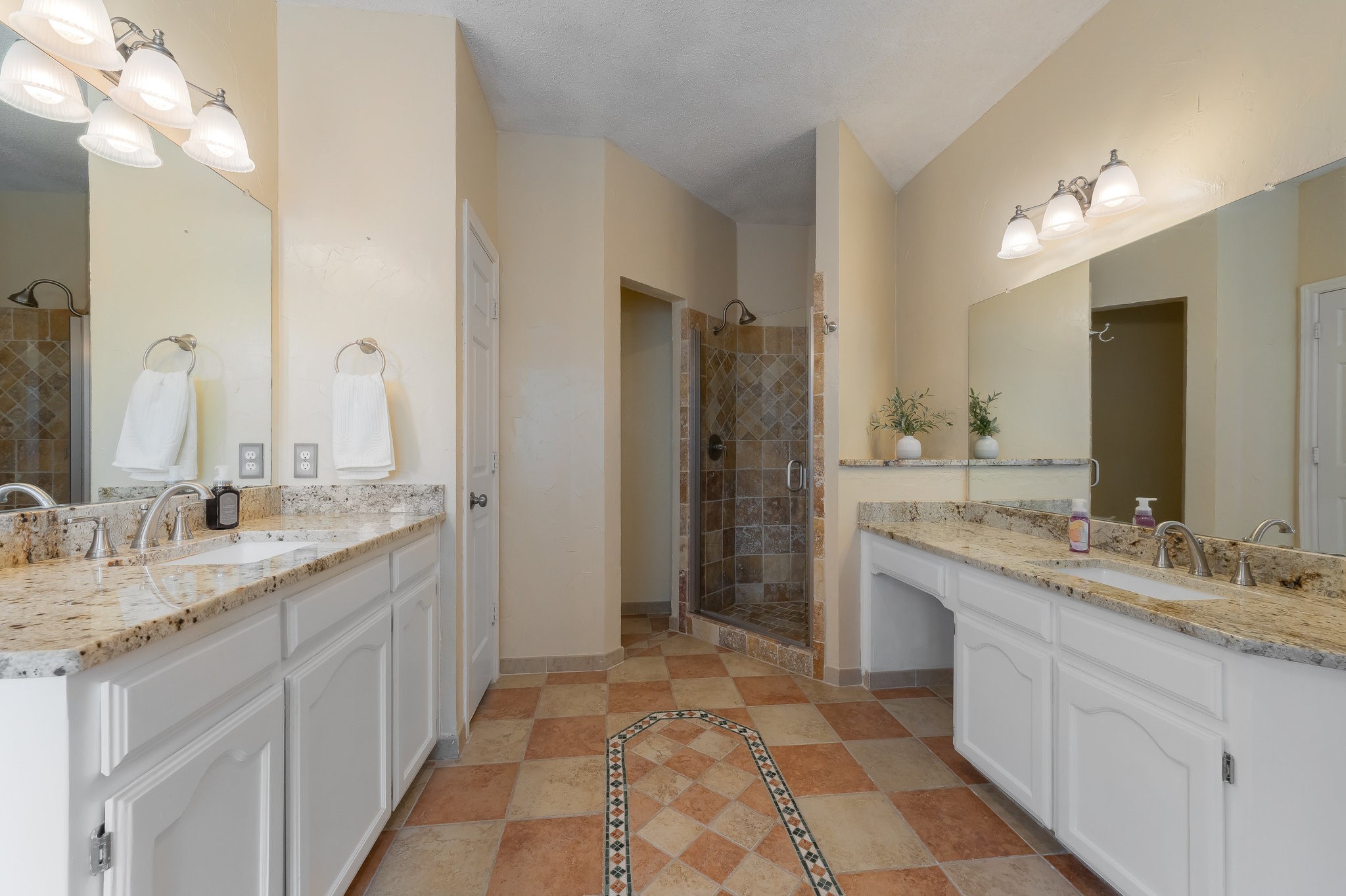 1923 Little Fawn Court