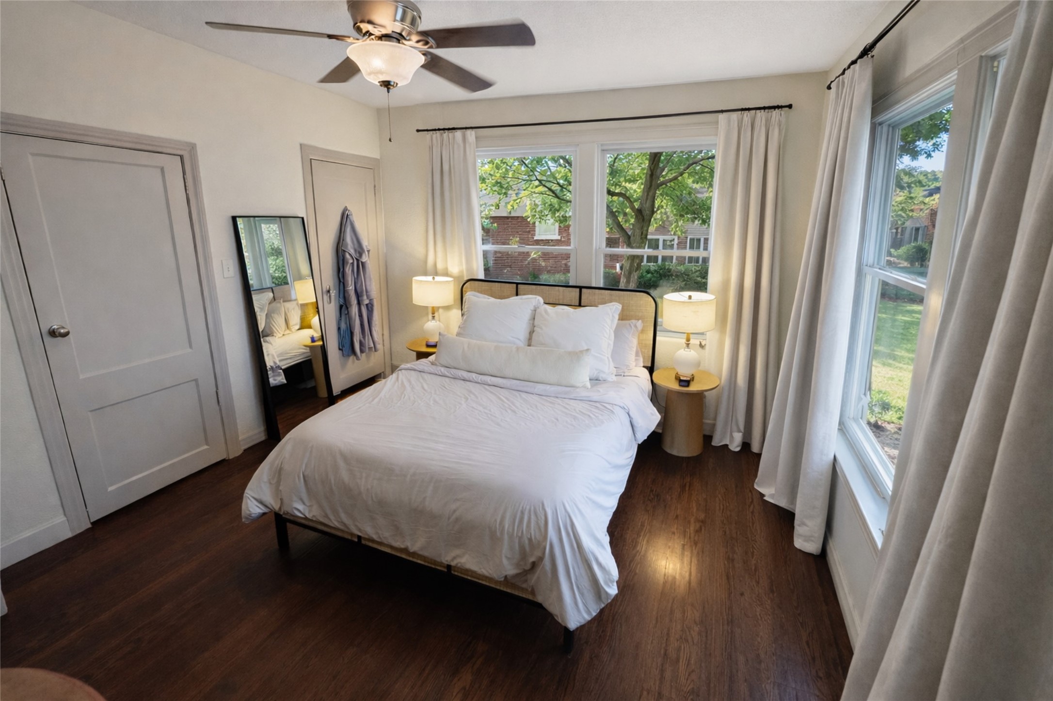 4205 Prescott Avenue