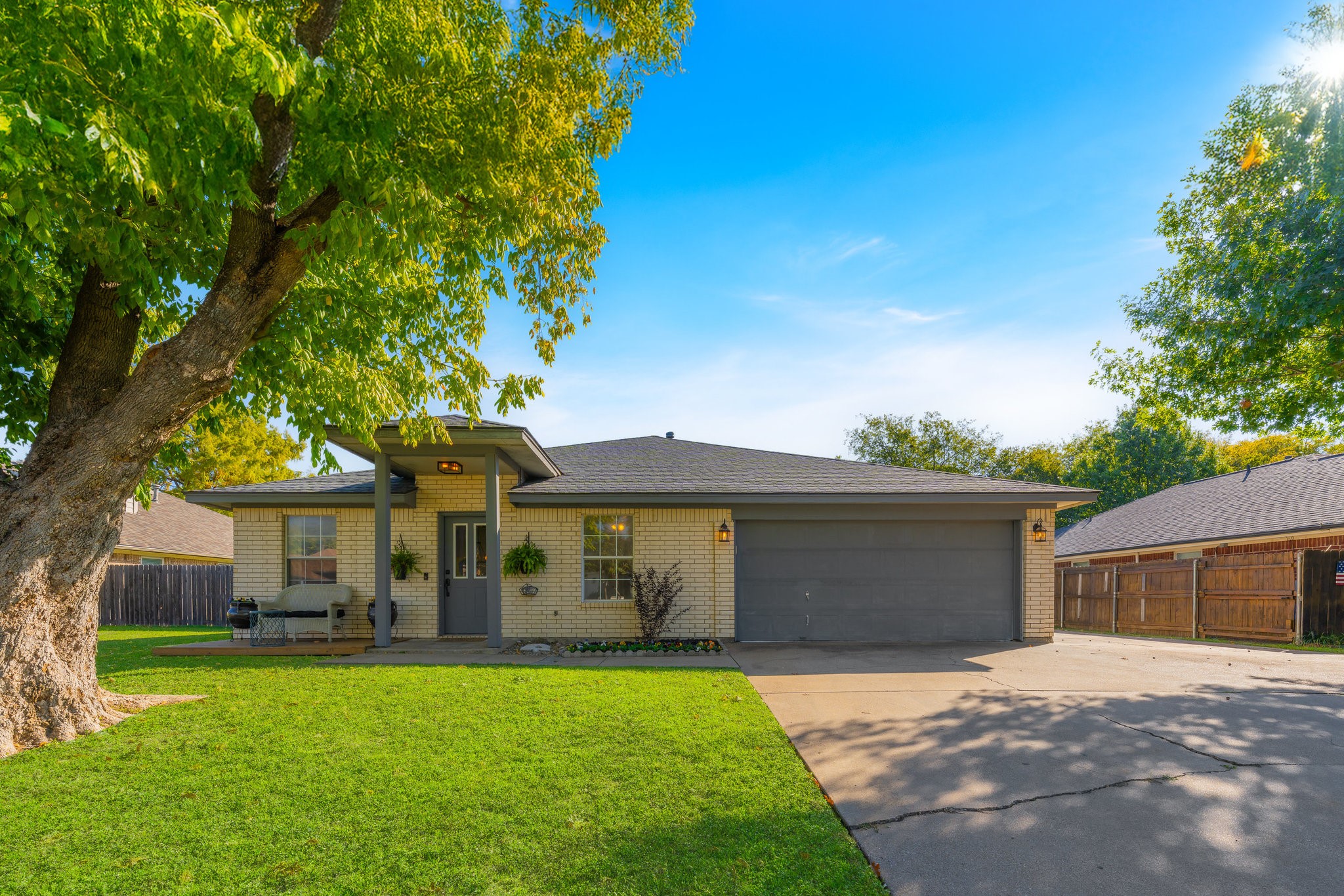 705 Western Trail