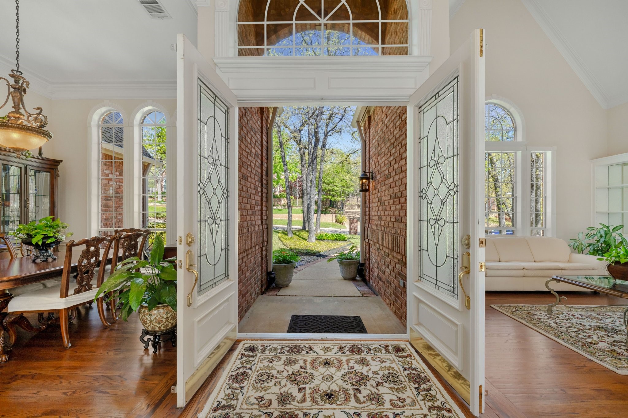 303 W Charlottesville Avenue