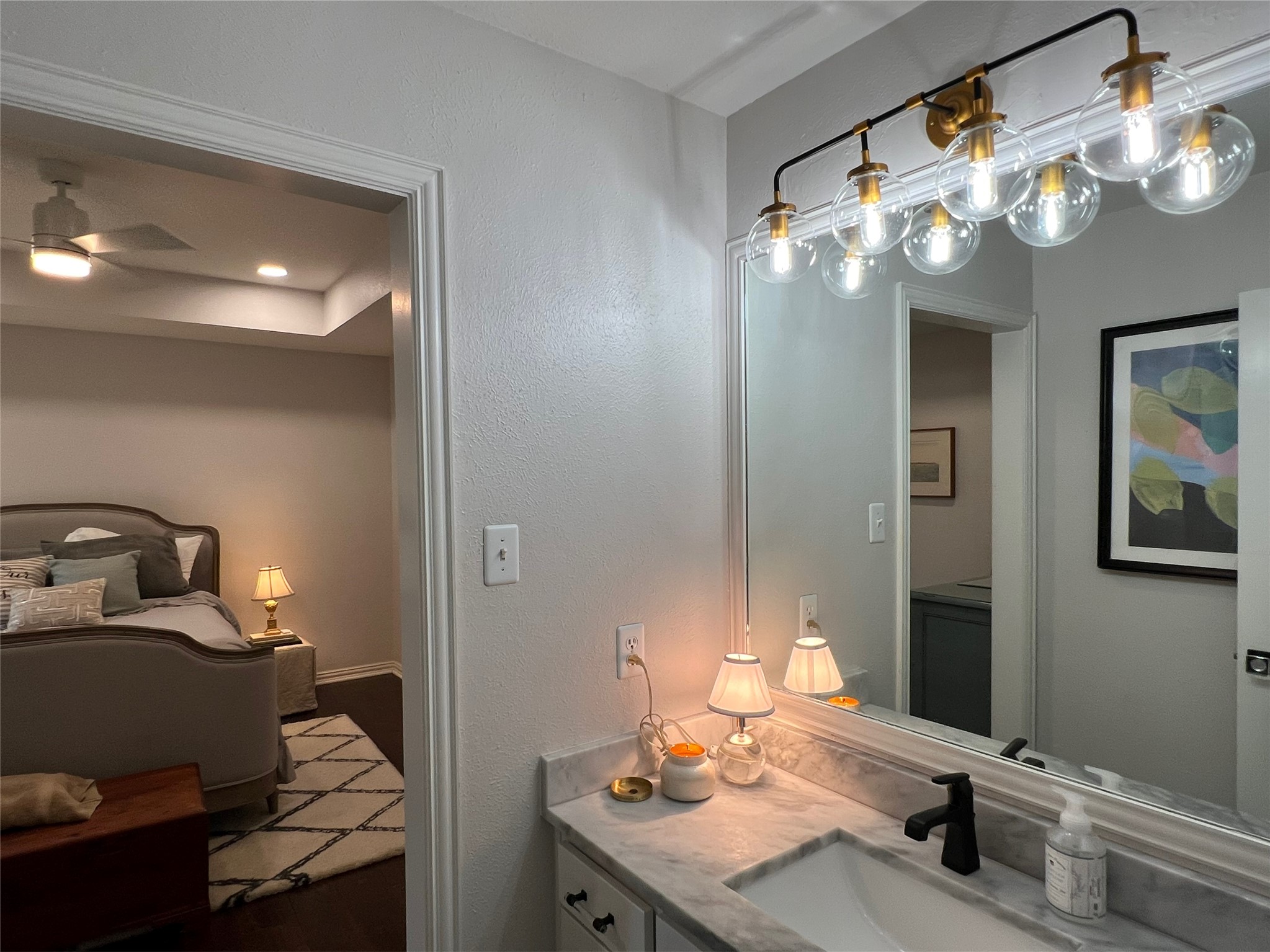 1050 Highland Oaks Drive