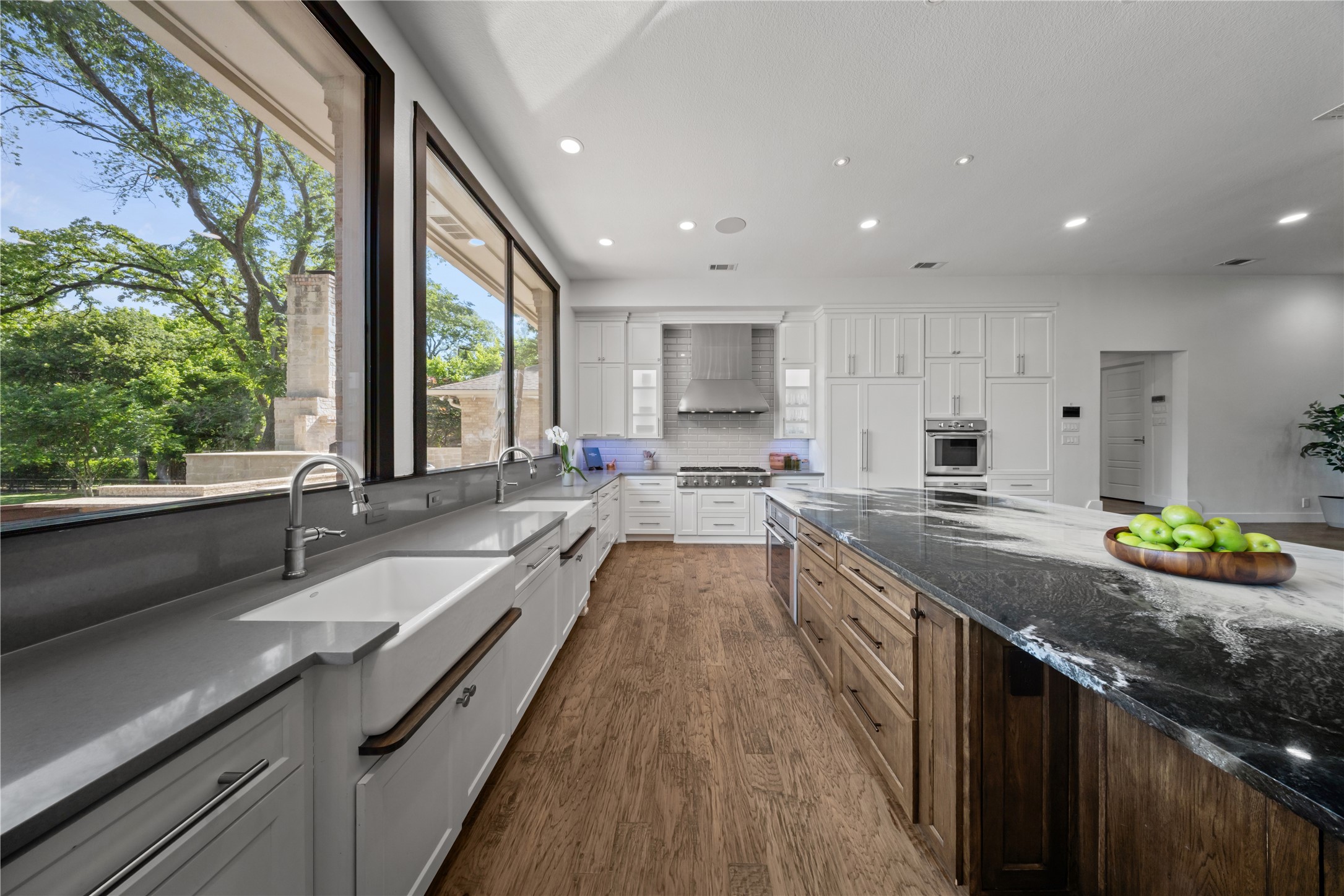 7312 Hix Court
